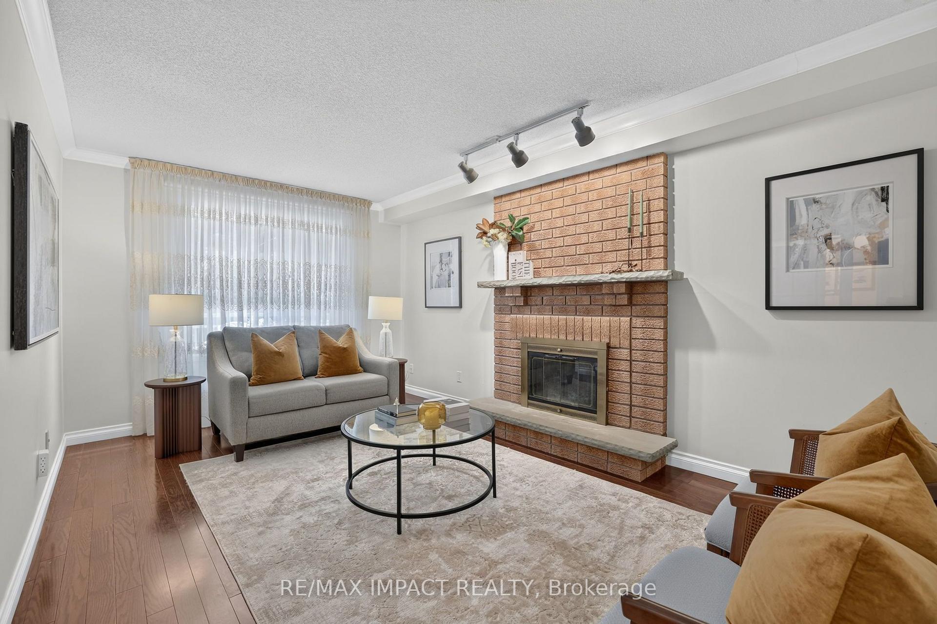 Photo 17 of 2358 Wildwood Crescent, Pickering, Brock Ridge — HOMEH