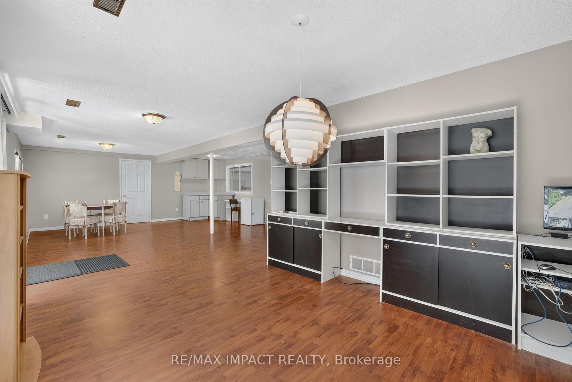 Photo 36 of 2358 Wildwood Crescent, Pickering, Brock Ridge — HOMEH