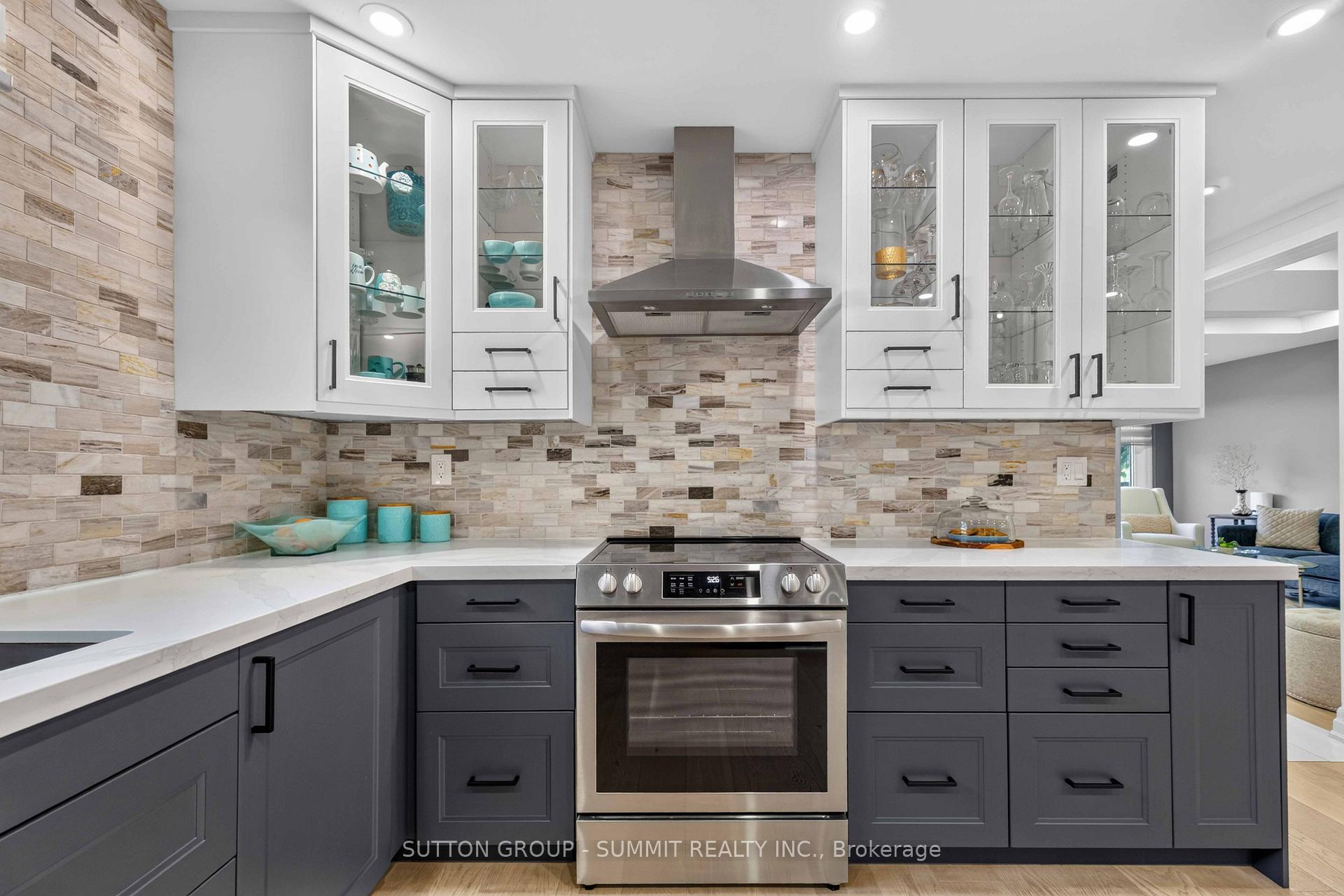 Photo 9 of 53 Greening Avenue, Hamilton, Stoney Creek — HOMEH