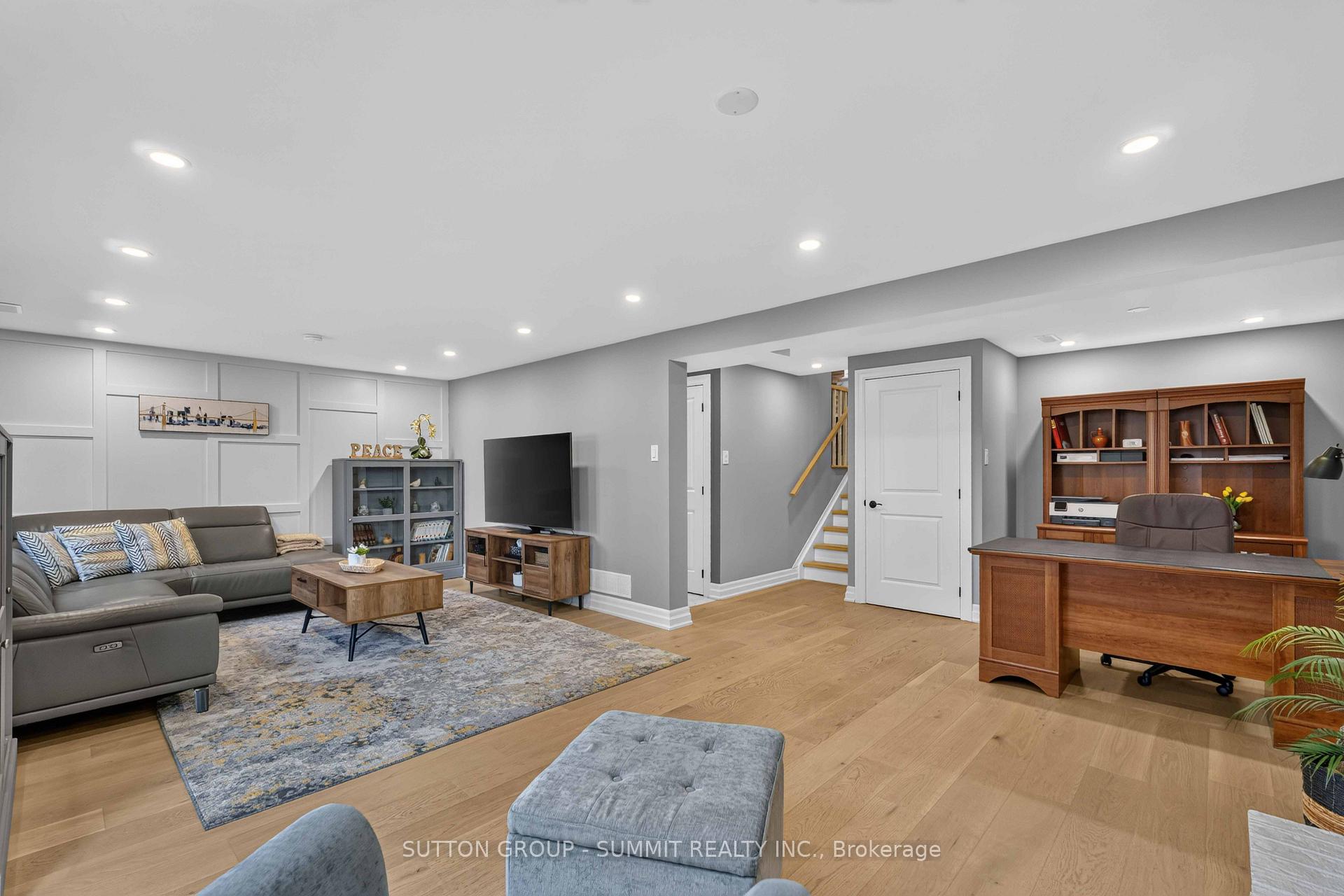 Photo 14 of 53 Greening Avenue, Hamilton, Stoney Creek — HOMEH