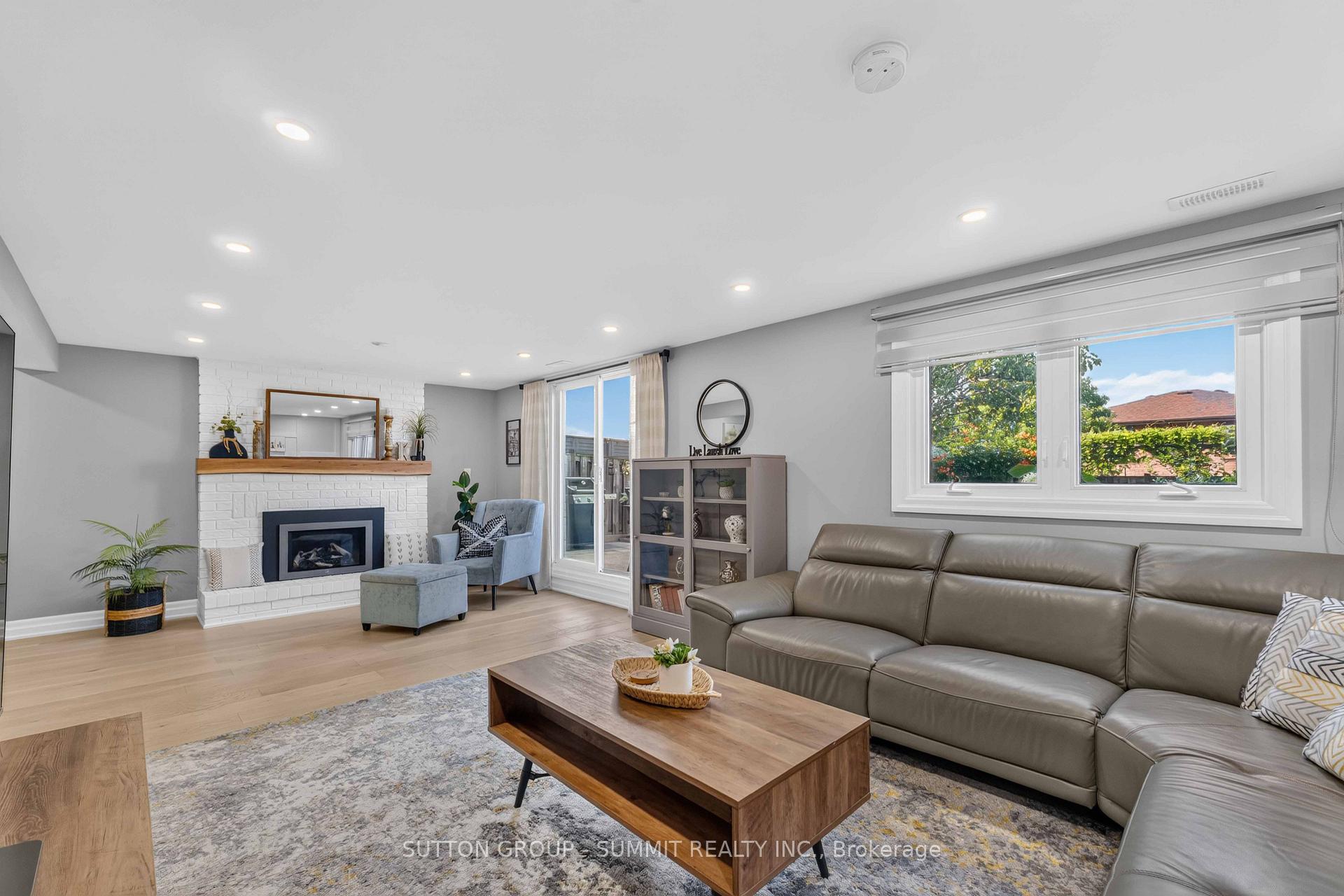 Photo 15 of 53 Greening Avenue, Hamilton, Stoney Creek — HOMEH