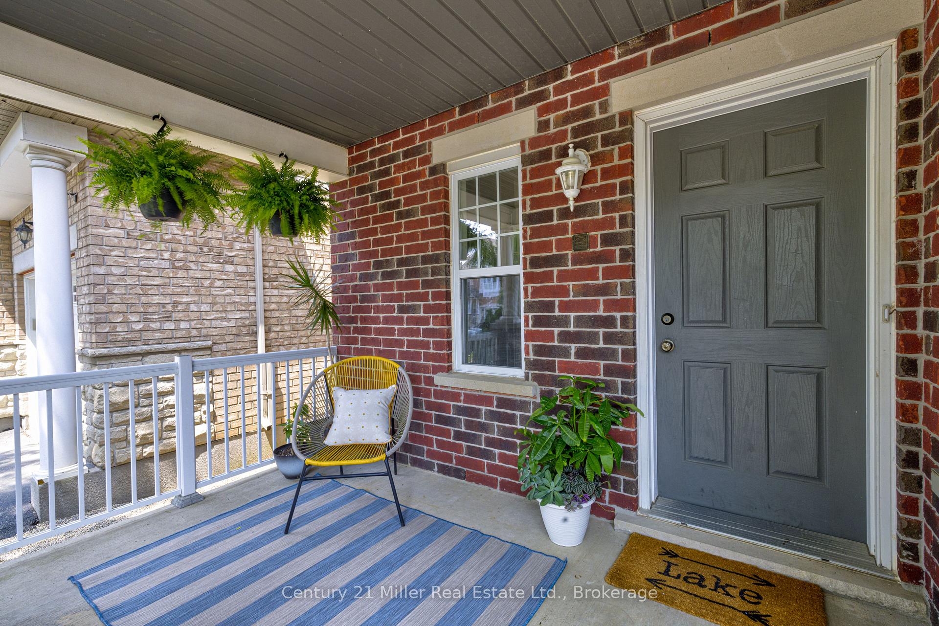 Photo 3 of 282 Carrington Drive, Guelph, Kortright West — HOMEH