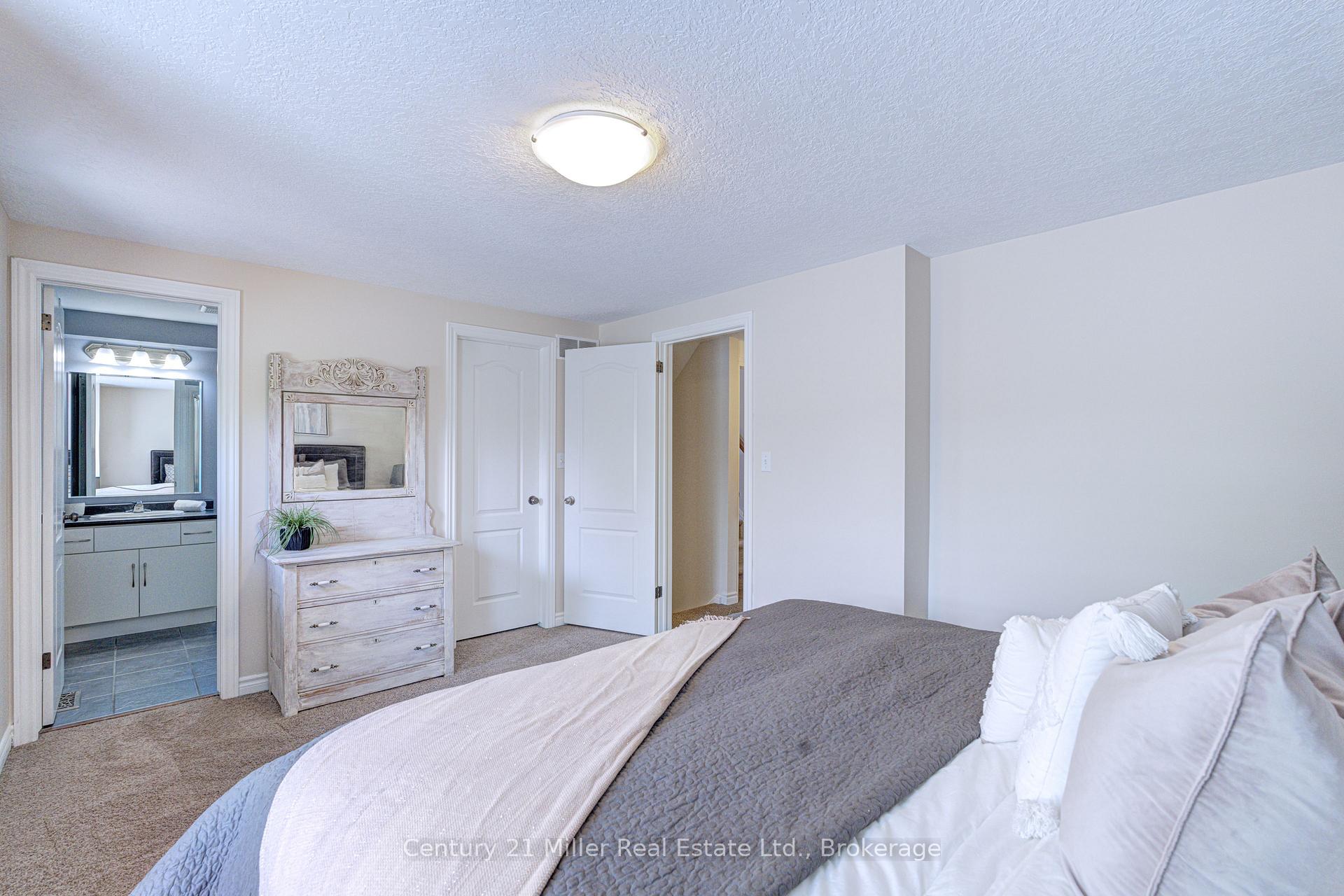 Photo 17 of 282 Carrington Drive, Guelph, Kortright West — HOMEH