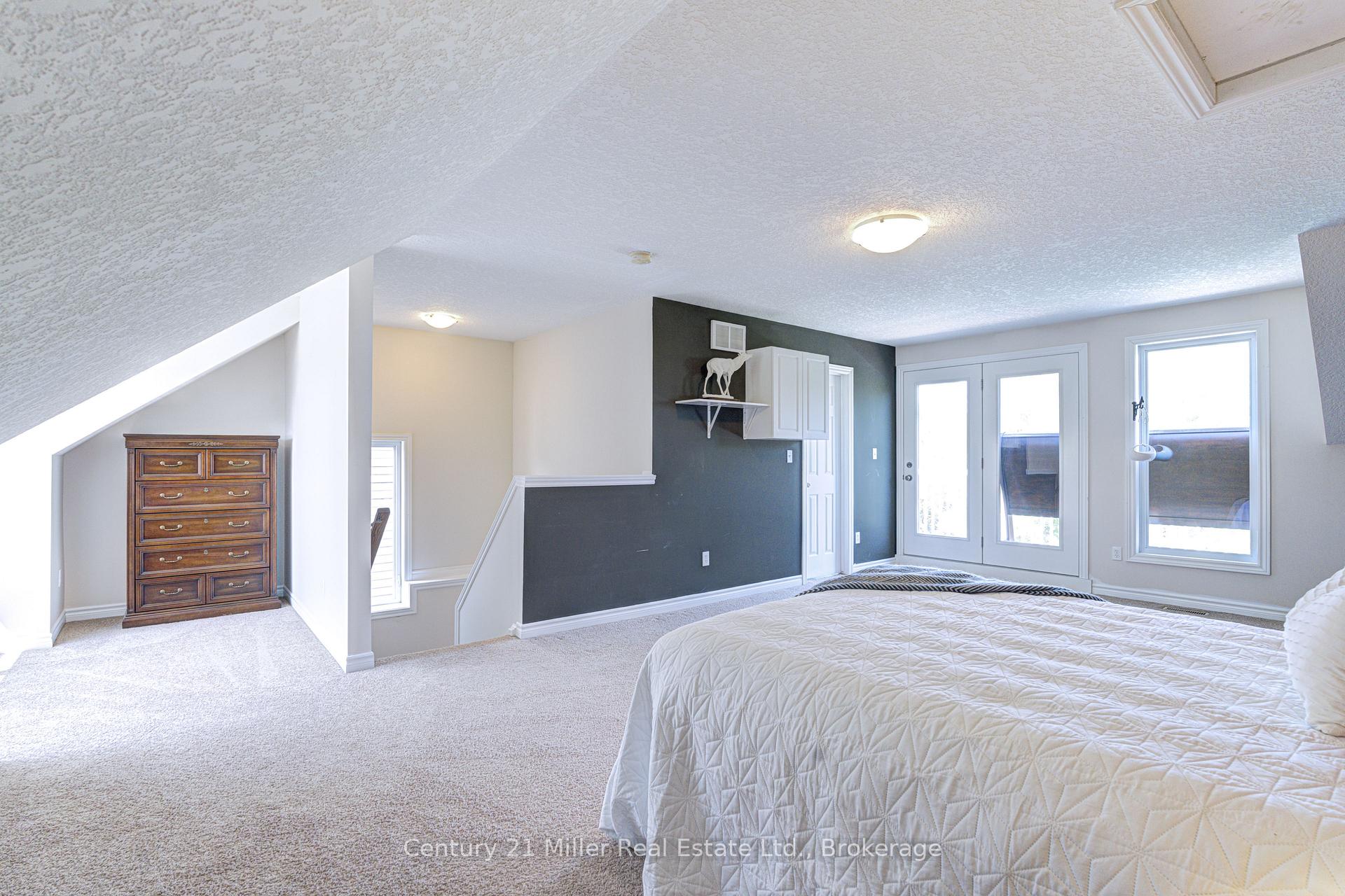 Photo 25 of 282 Carrington Drive, Guelph, Kortright West — HOMEH