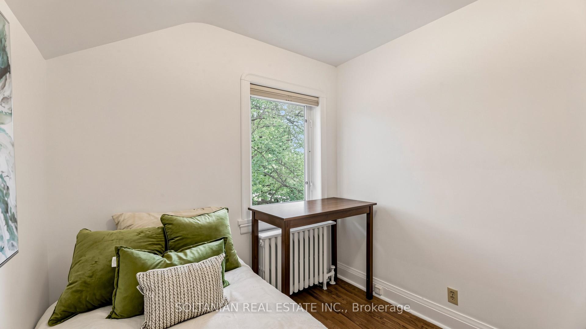Photo 29 of 39 Fairside Avenue, Toronto, Danforth Village-East York — HOMEH
