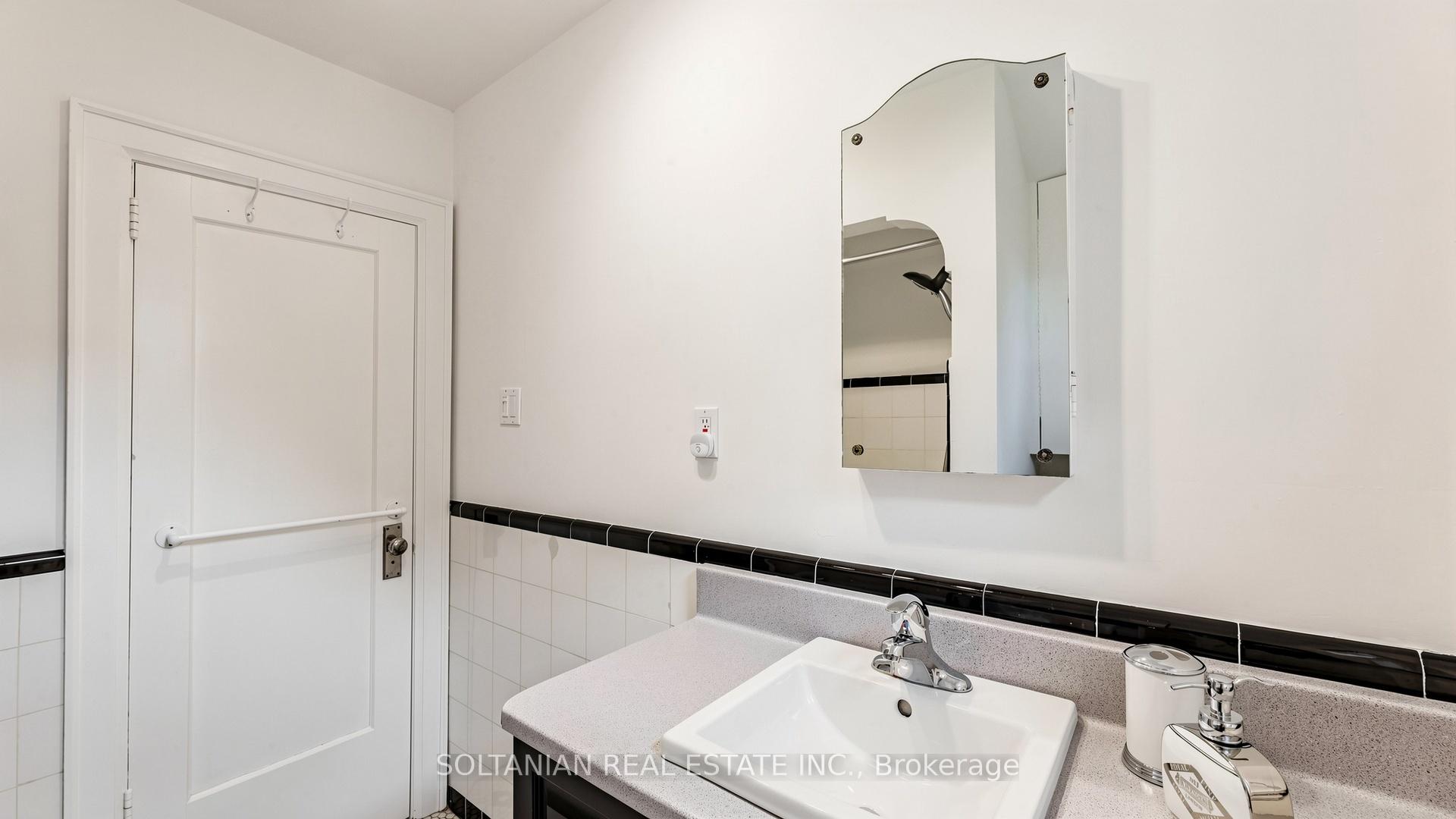 Photo 32 of 39 Fairside Avenue, Toronto, Danforth Village-East York — HOMEH