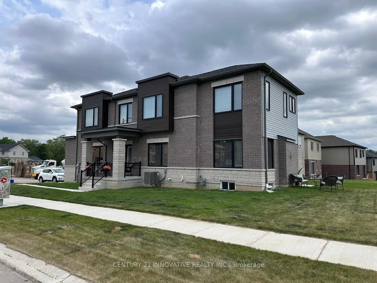 Front of 17 Gilham Way
