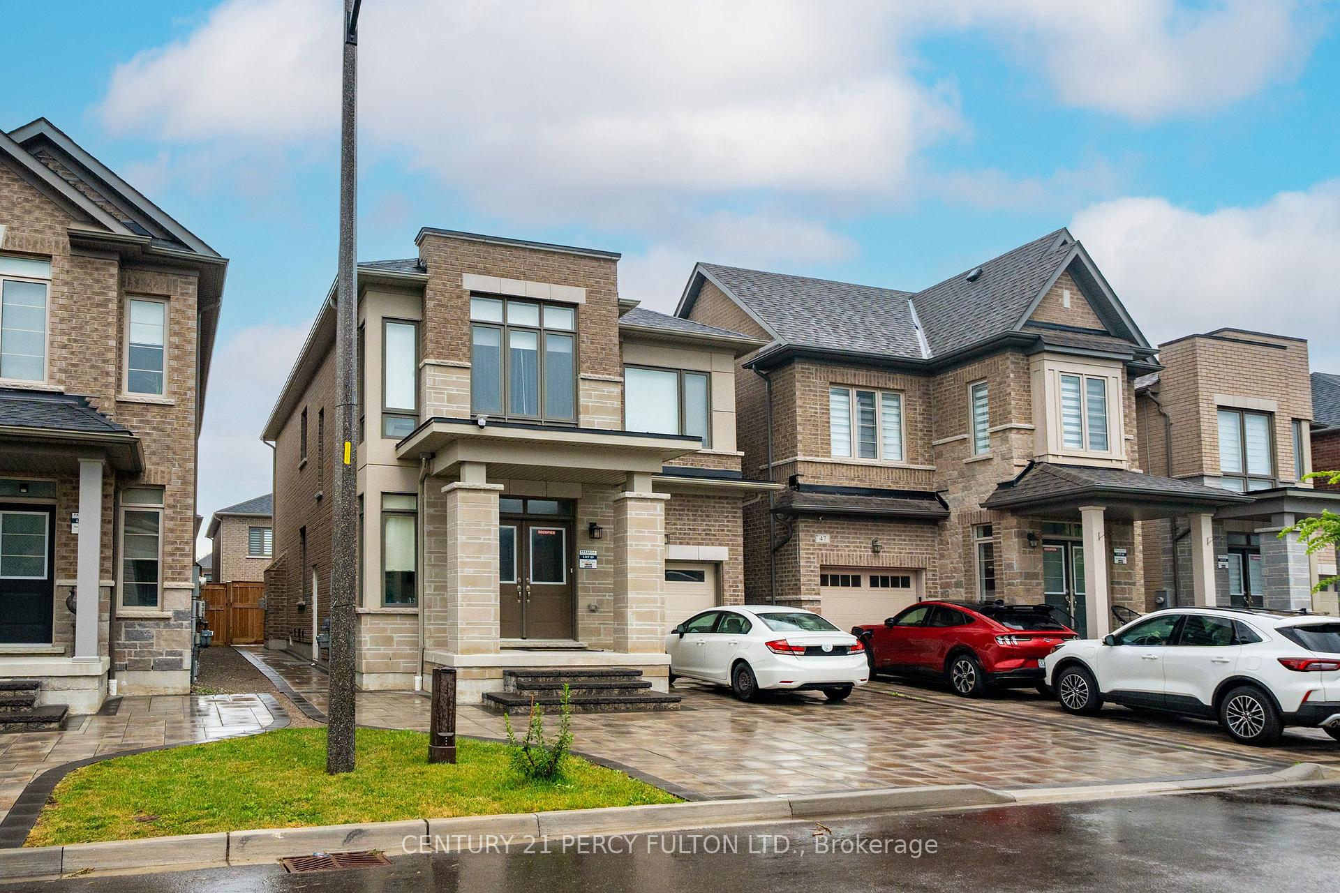 Photo 2 of Unit Bsmt, 45 Marcel Brunelle Drive, Whitby, Rural Whitby — HOMEH