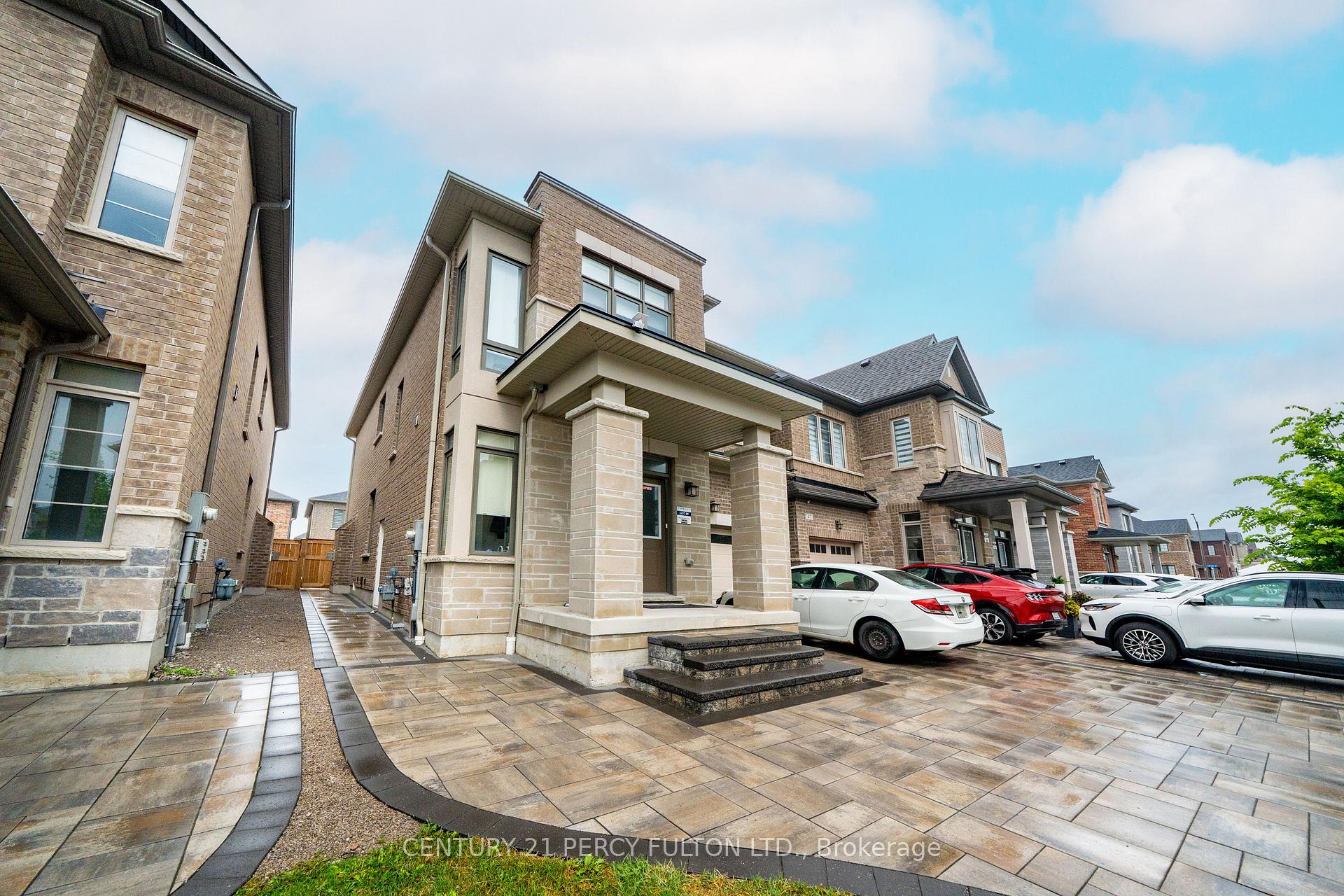 Photo 4 of Unit Bsmt, 45 Marcel Brunelle Drive, Whitby, Rural Whitby — HOMEH