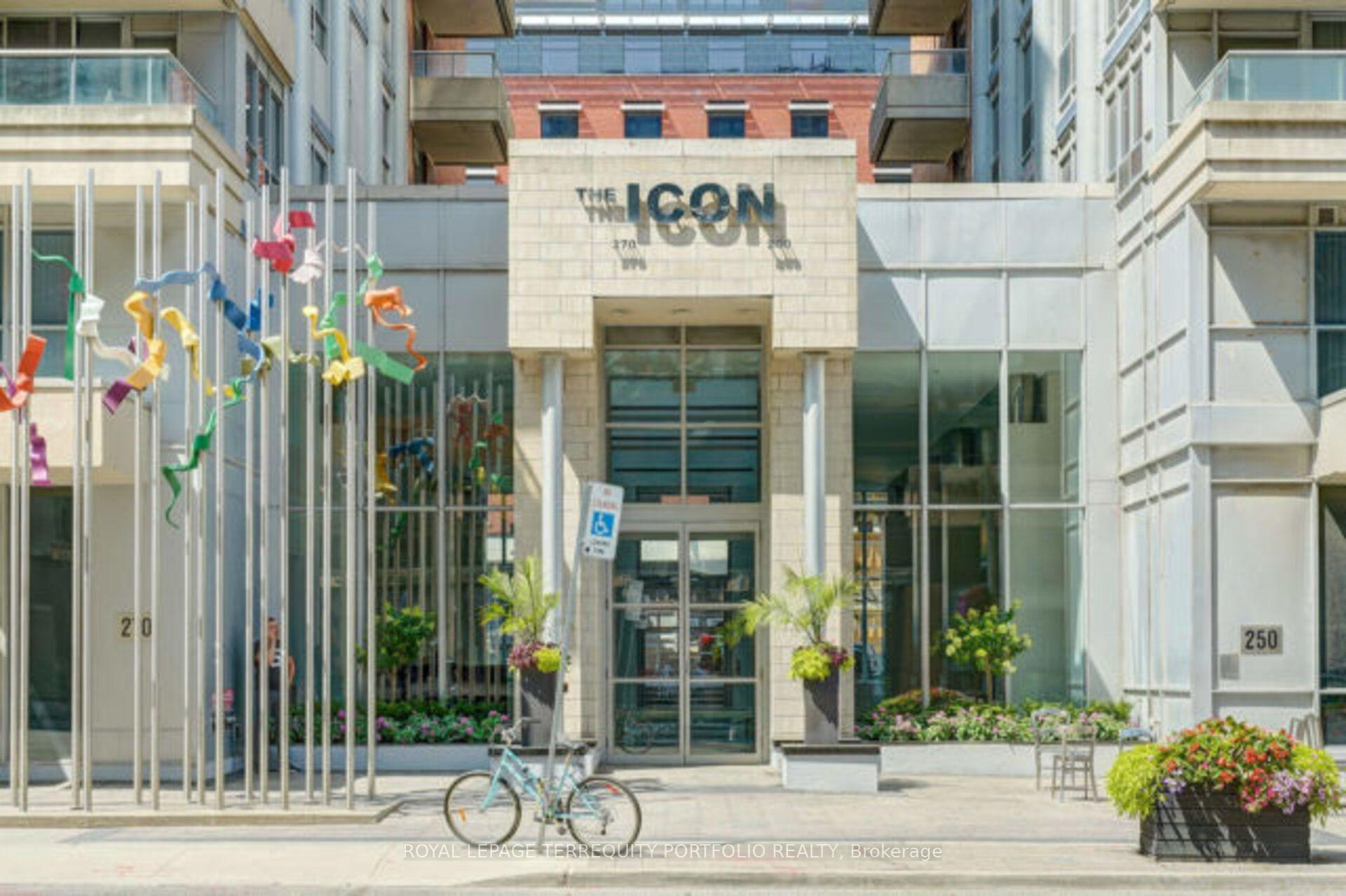 Front of Unit 635, 250 Wellington Street W