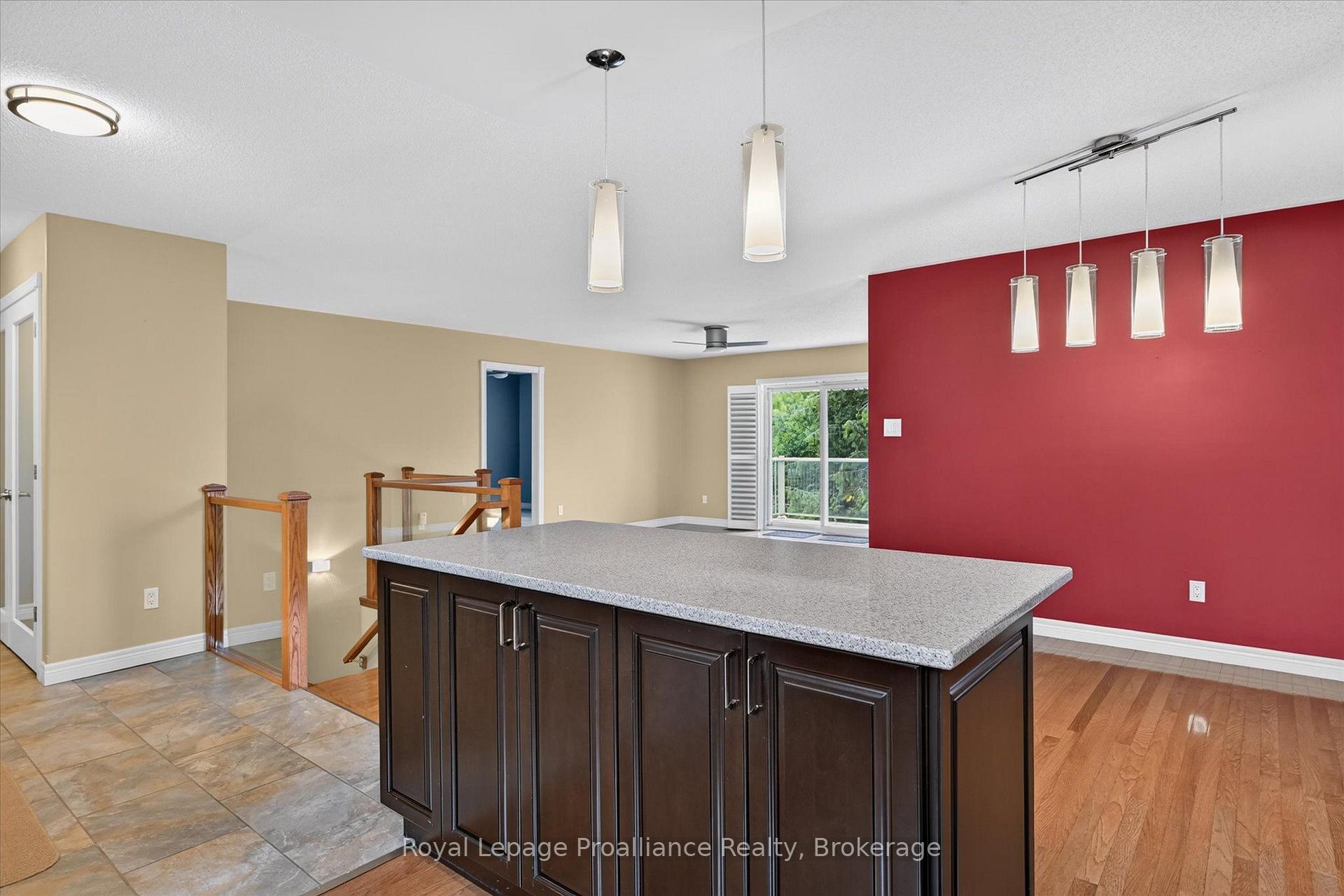 Photo 7 of Unit 507, 1742 Ravenwood Drive, Peterborough, Monaghan Ward 2 — HOMEH