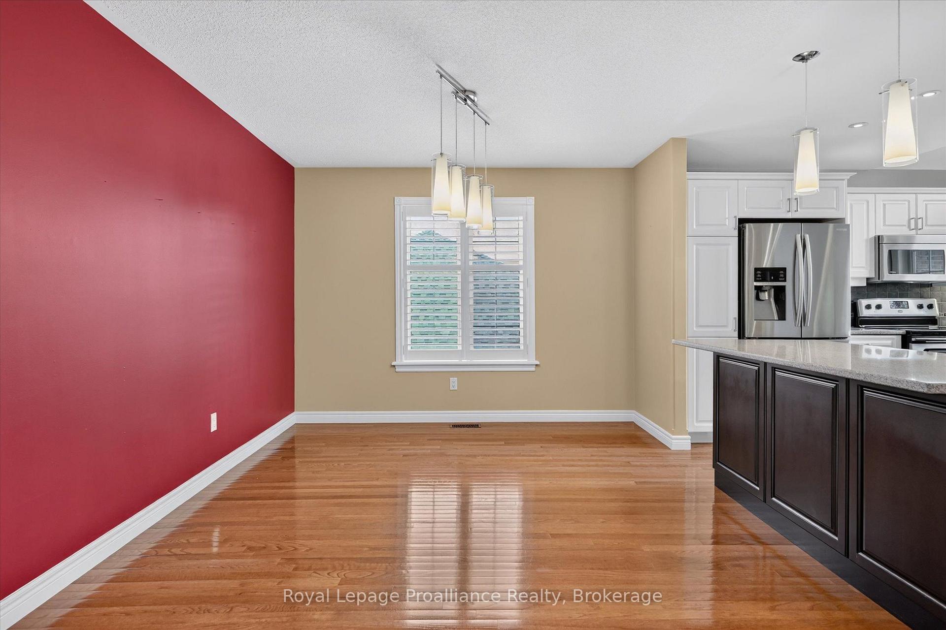 Photo 11 of Unit 507, 1742 Ravenwood Drive, Peterborough, Monaghan Ward 2 — HOMEH