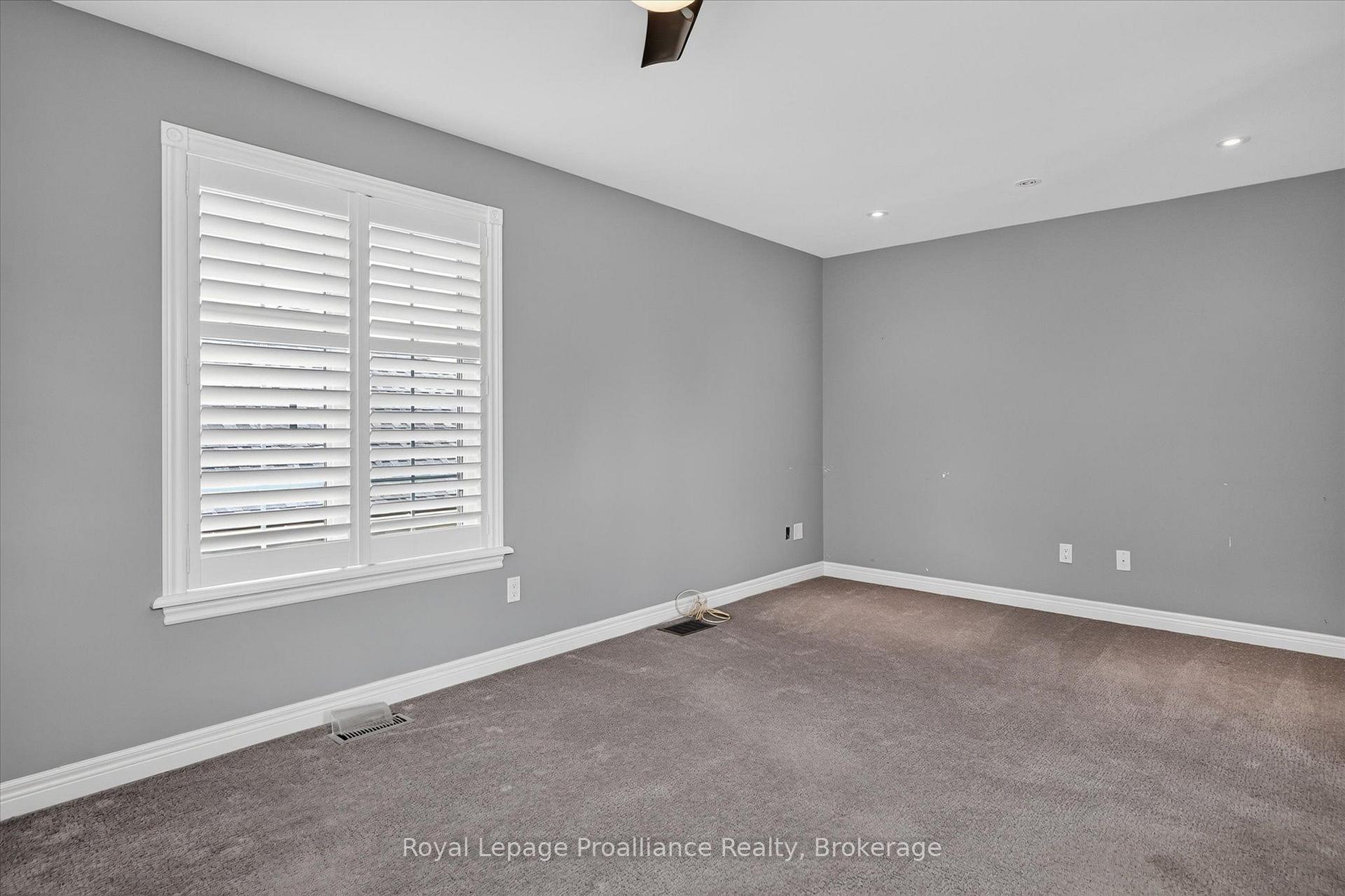 Photo 22 of Unit 507, 1742 Ravenwood Drive, Peterborough, Monaghan Ward 2 — HOMEH