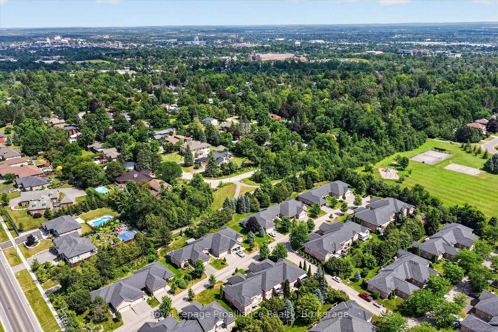 Photo 36 of Unit 507, 1742 Ravenwood Drive, Peterborough, Monaghan Ward 2 — HOMEH
