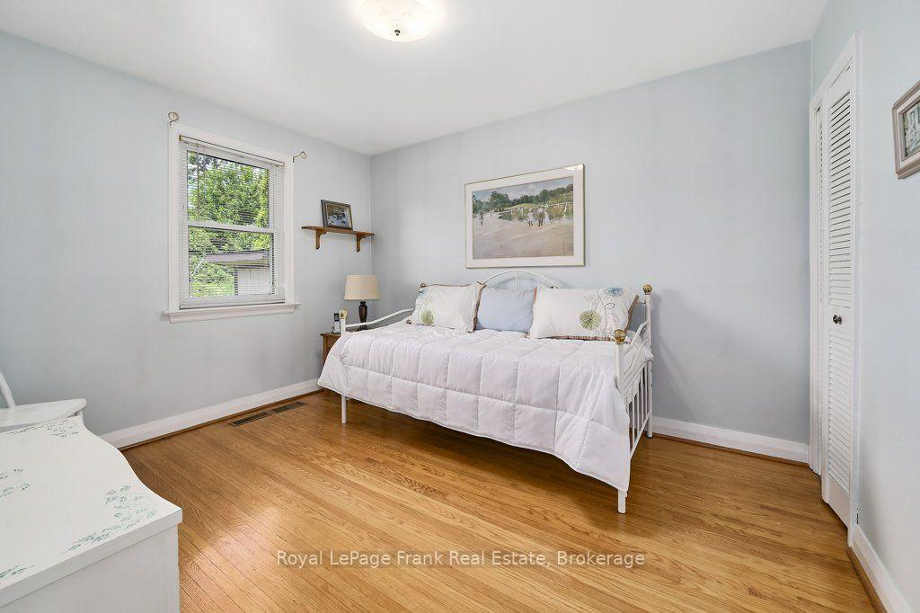 Photo 16 of 55 Leahann Drive, Scarborough, Dorset Park — HOMEH