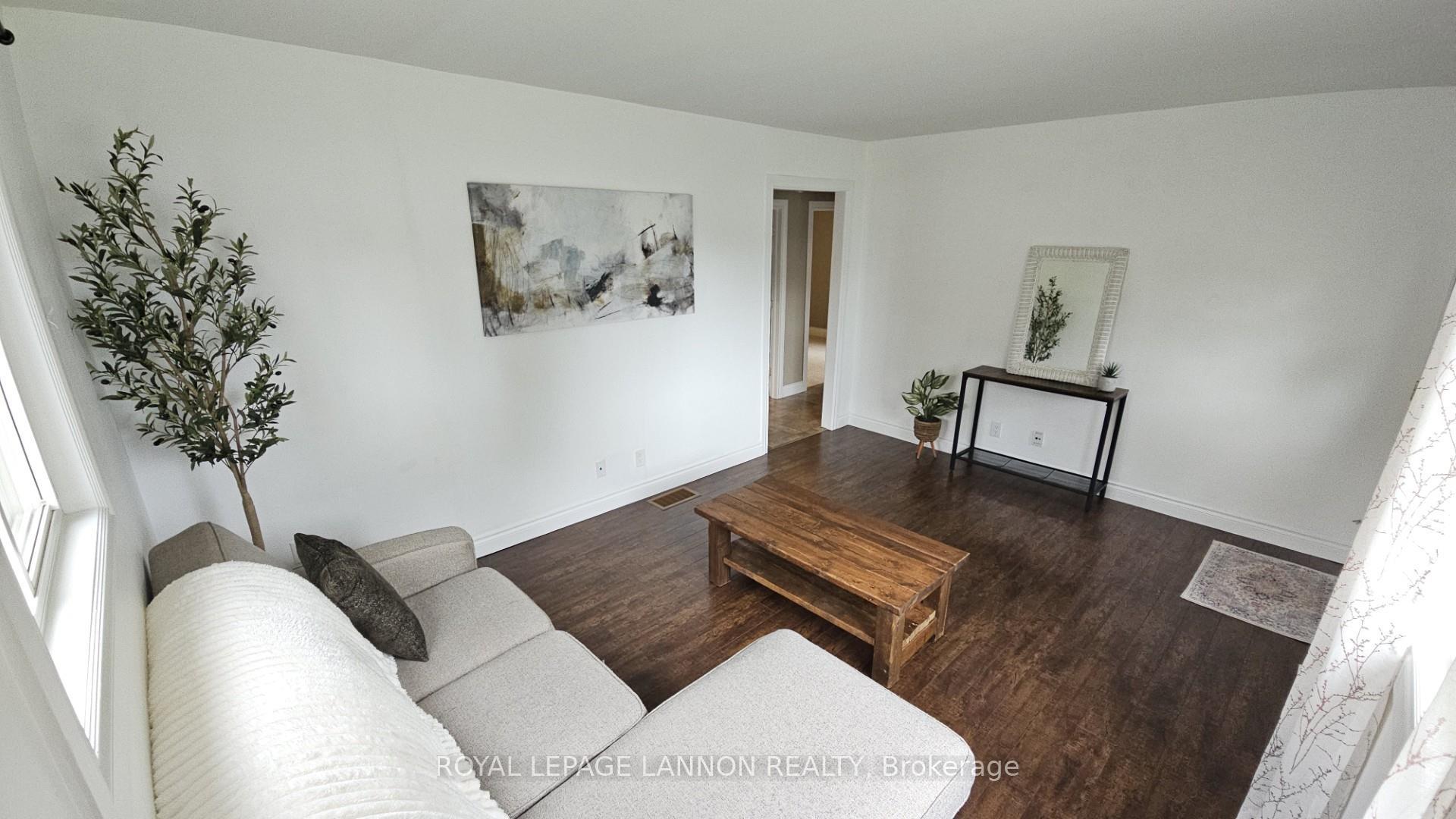 Photo 4 of 1325 Wallbridge Avenue, Thunder Bay, Westfort — HOMEH