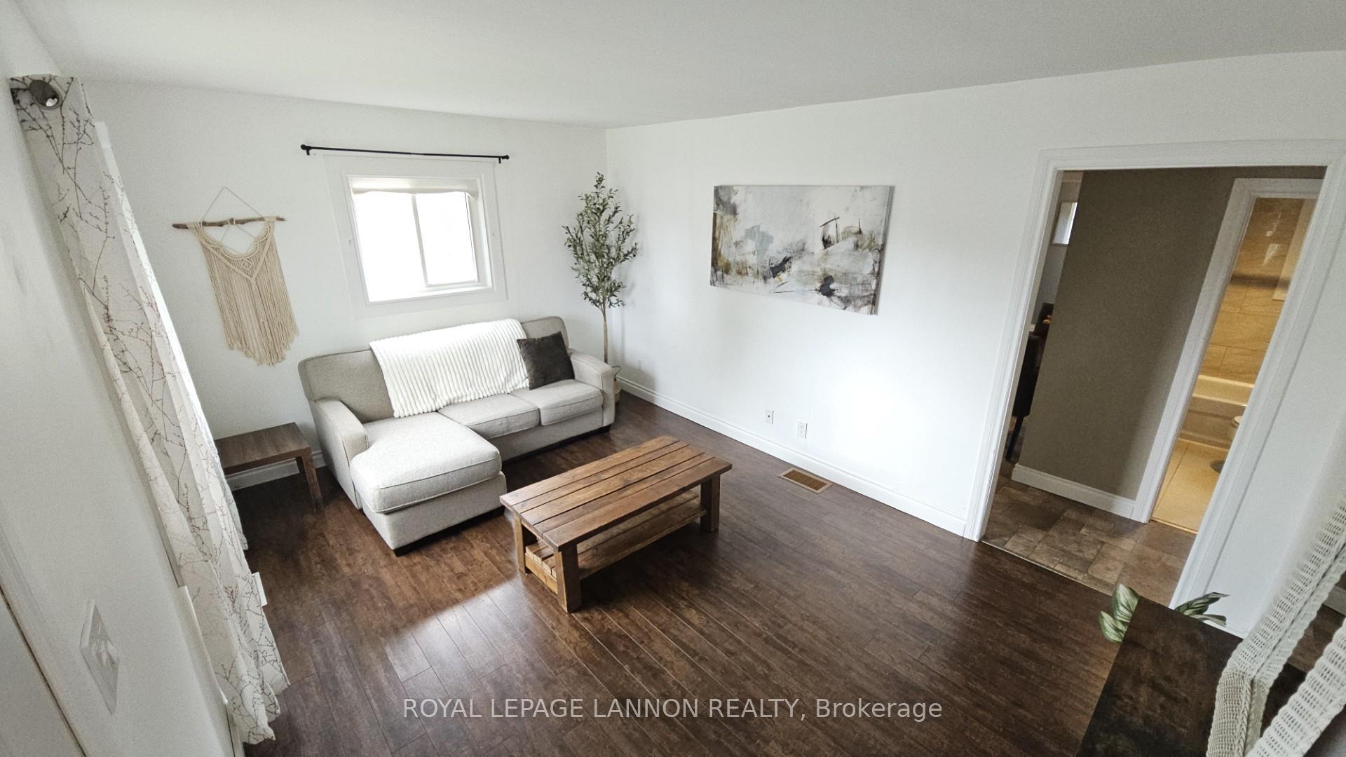 Photo 5 of 1325 Wallbridge Avenue, Thunder Bay, Westfort — HOMEH