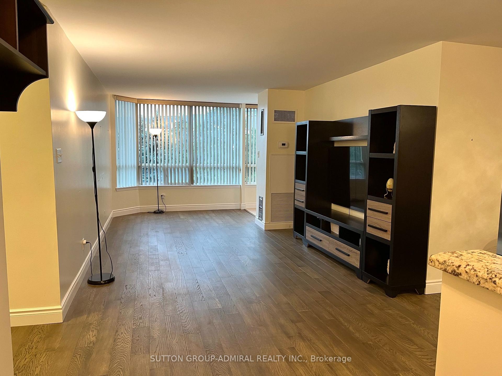 Photo 15 of Unit 408, 120 Promenade Circle, Vaughan, Brownridge — HOMEH