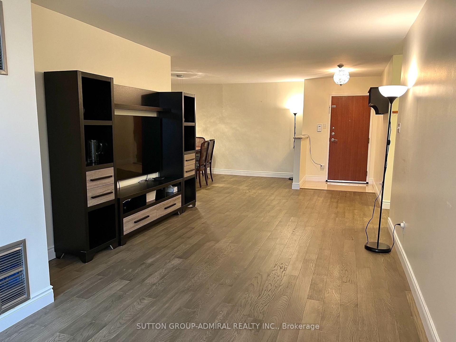 Photo 16 of Unit 408, 120 Promenade Circle, Vaughan, Brownridge — HOMEH