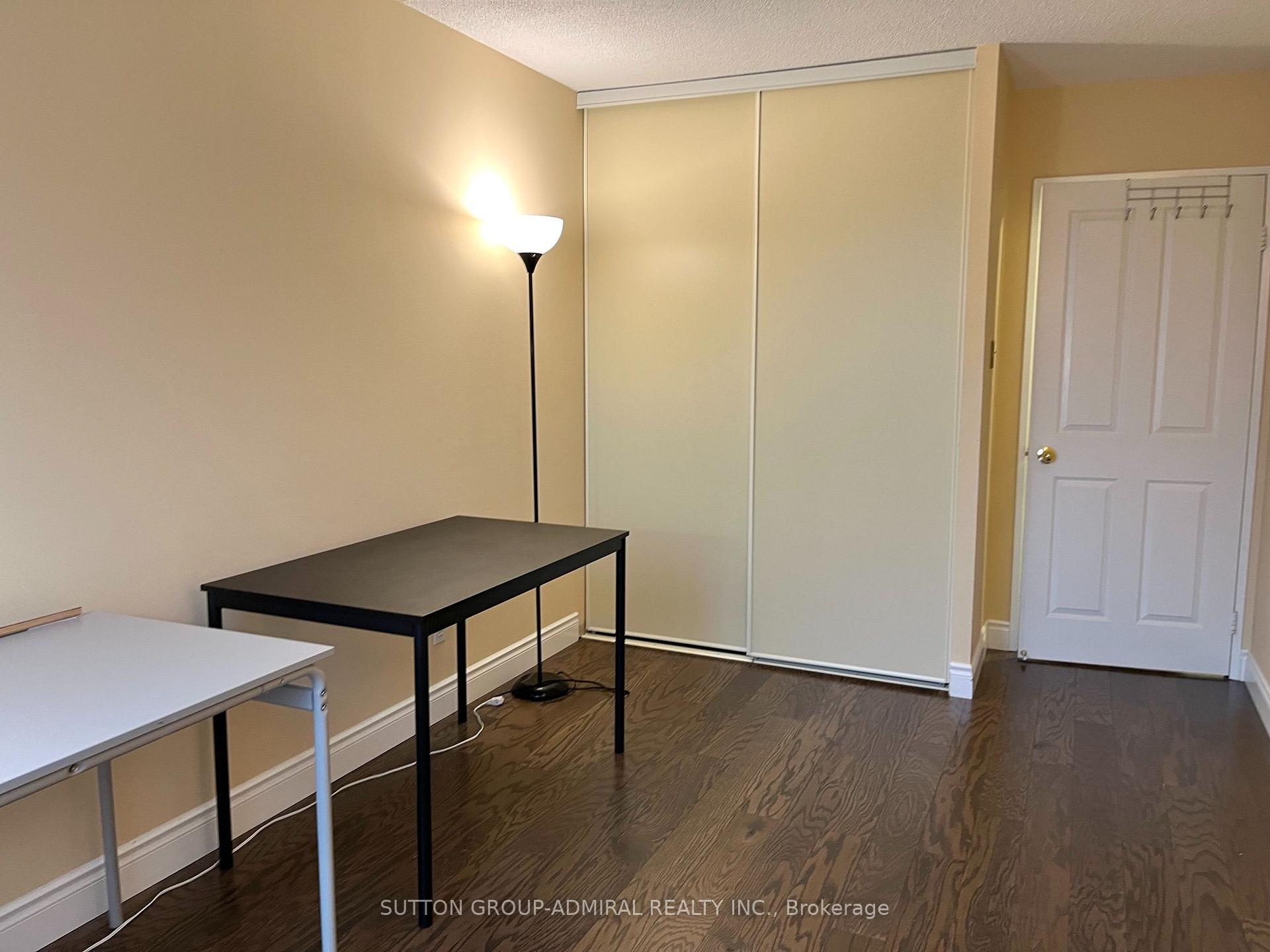 Photo 22 of Unit 408, 120 Promenade Circle, Vaughan, Brownridge — HOMEH