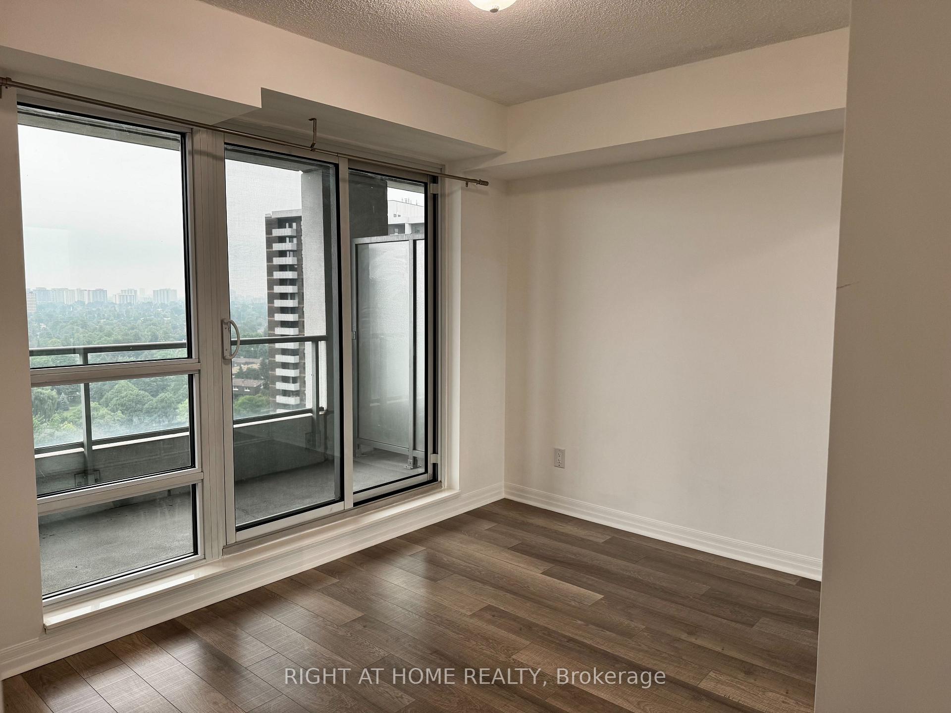 Photo 5 of Unit 1507, 2015 Sheppard Avenue E, North York, Henry Farm — HOMEH