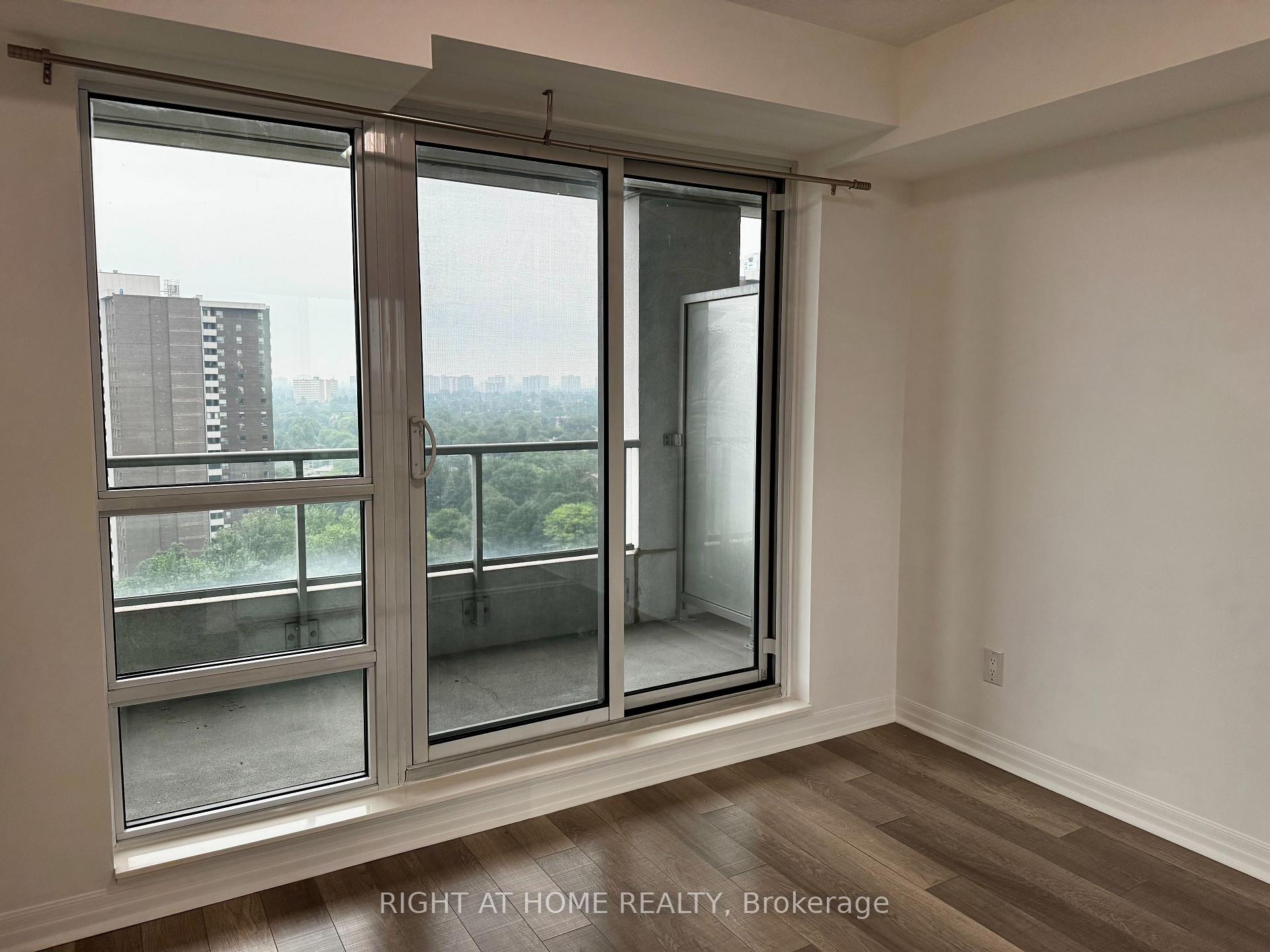 Photo 7 of Unit 1507, 2015 Sheppard Avenue E, North York, Henry Farm — HOMEH
