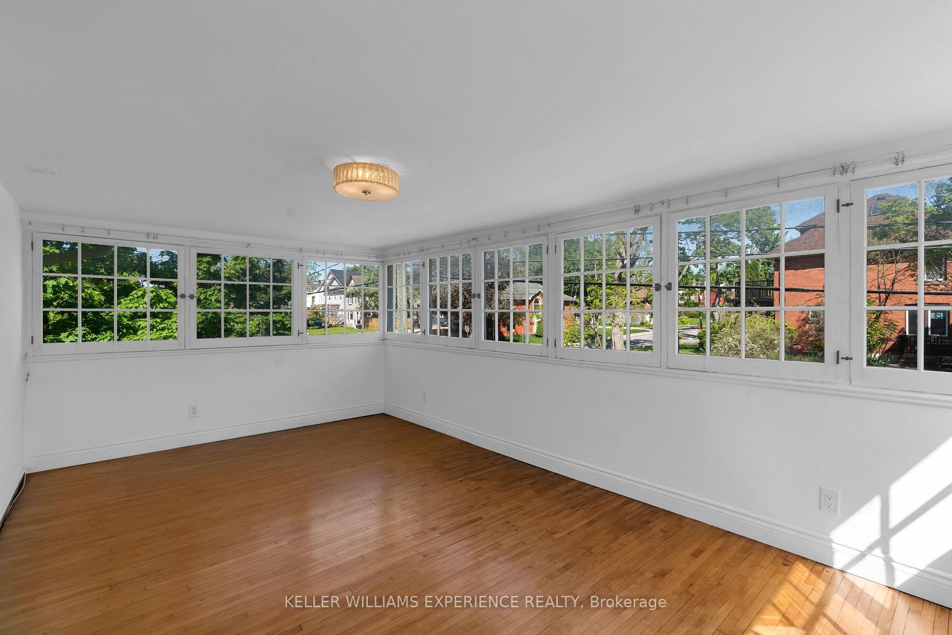 Photo 7 of Unit 5, 101 Clapperton Street, Barrie, Codrington — HOMEH