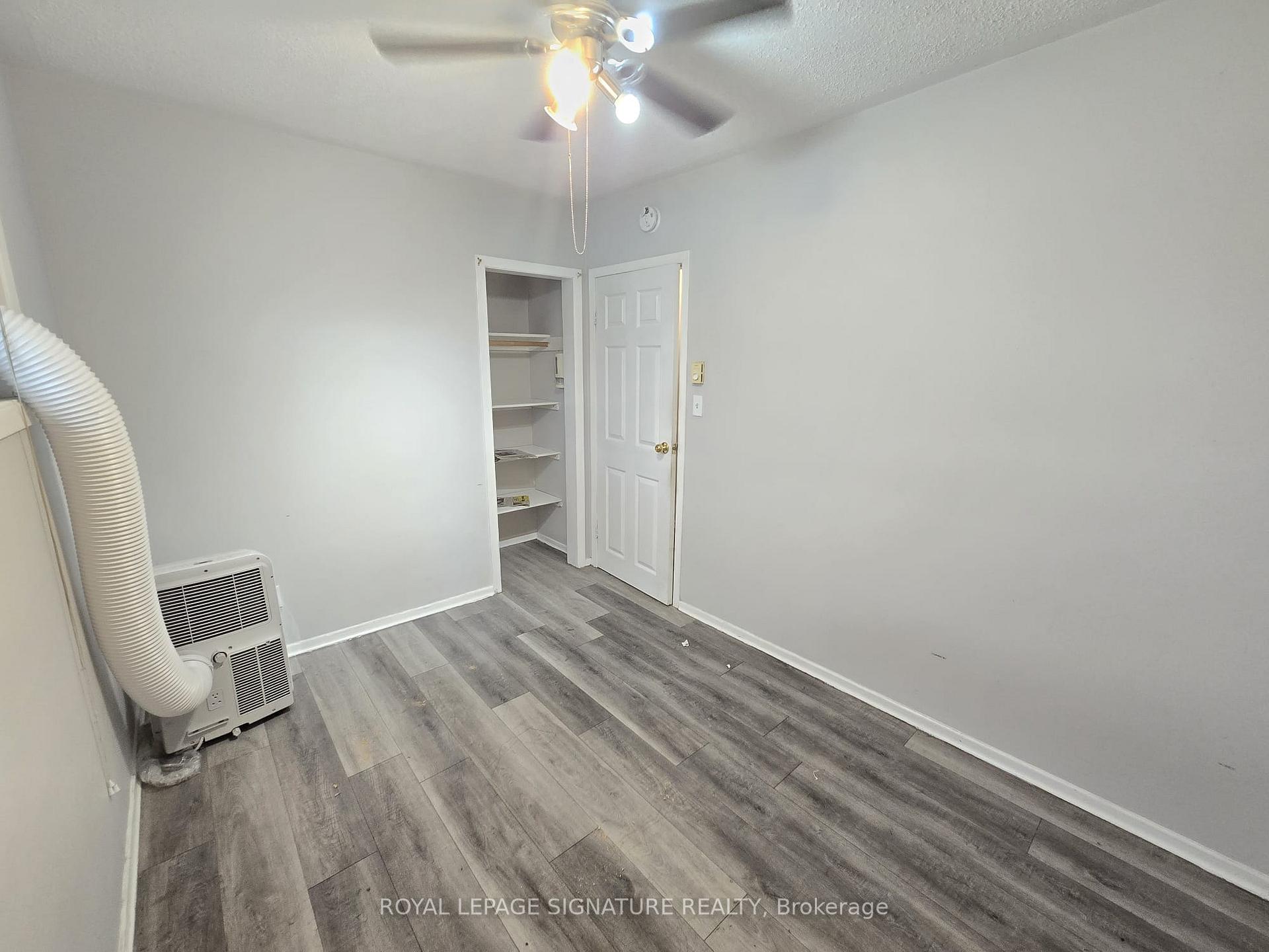 Photo 6 of Unit 3, 9 Park Avenue, Brantford, Eagle Place — HOMEH
