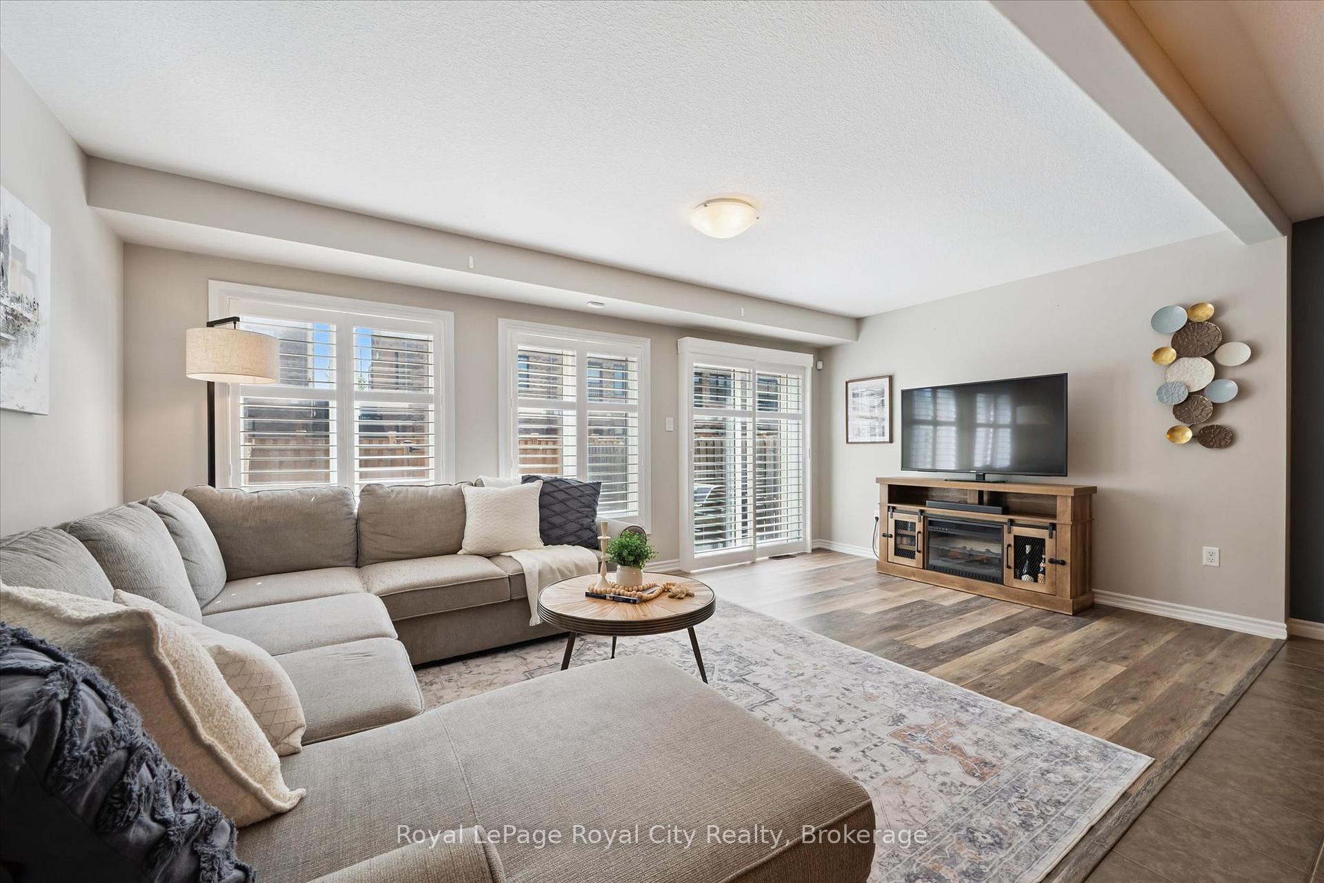 Photo 5 of 97 Mussen Street, Guelph, Victoria North — HOMEH