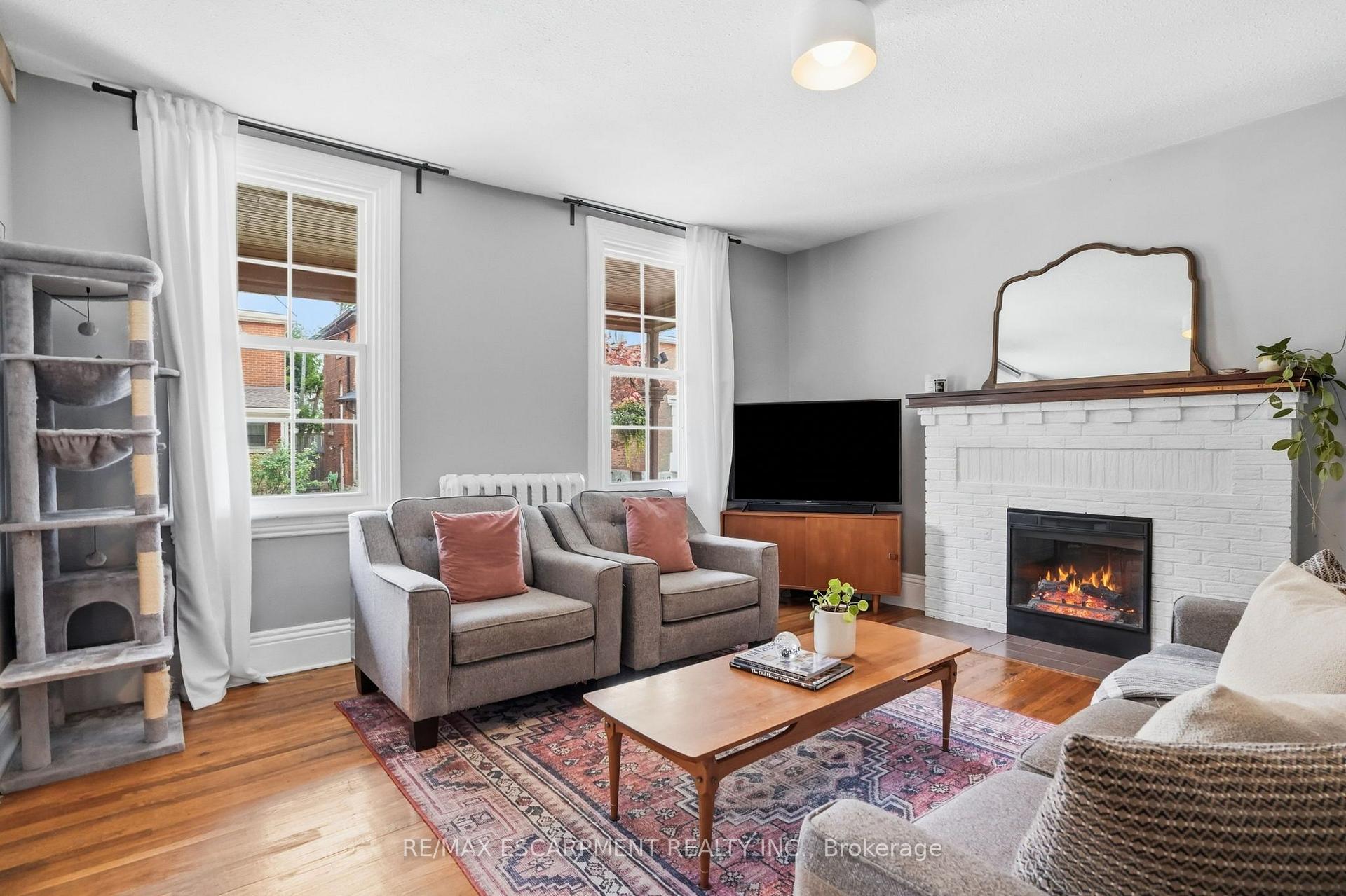 Photo 11 of 62 Alanson Street, Hamilton, Stinson — HOMEH