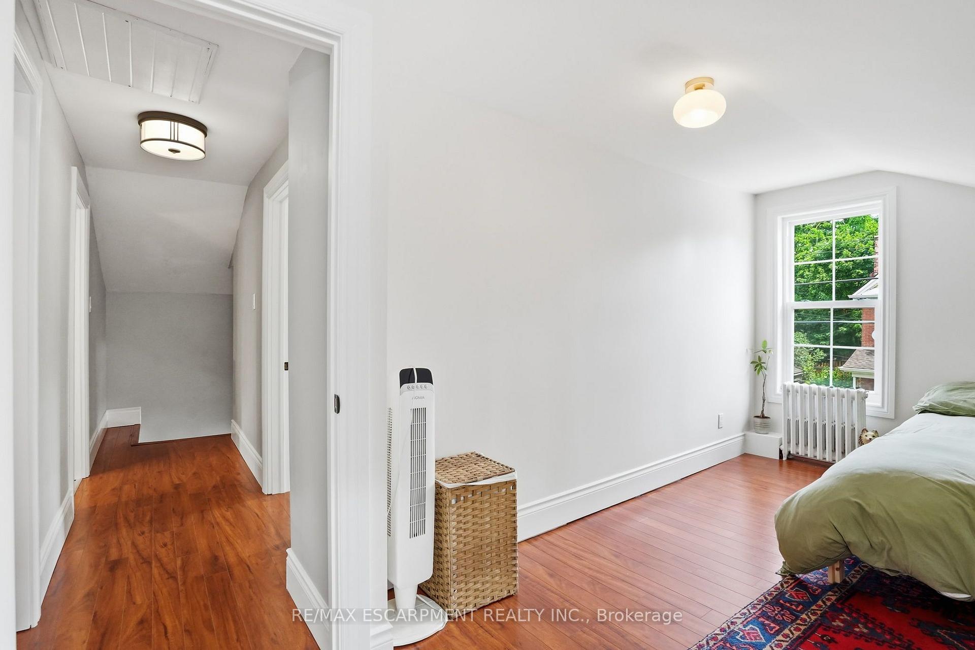 Photo 33 of 62 Alanson Street, Hamilton, Stinson — HOMEH