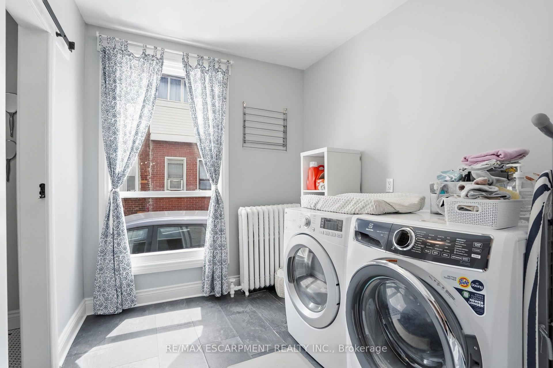 Photo 39 of 62 Alanson Street, Hamilton, Stinson — HOMEH