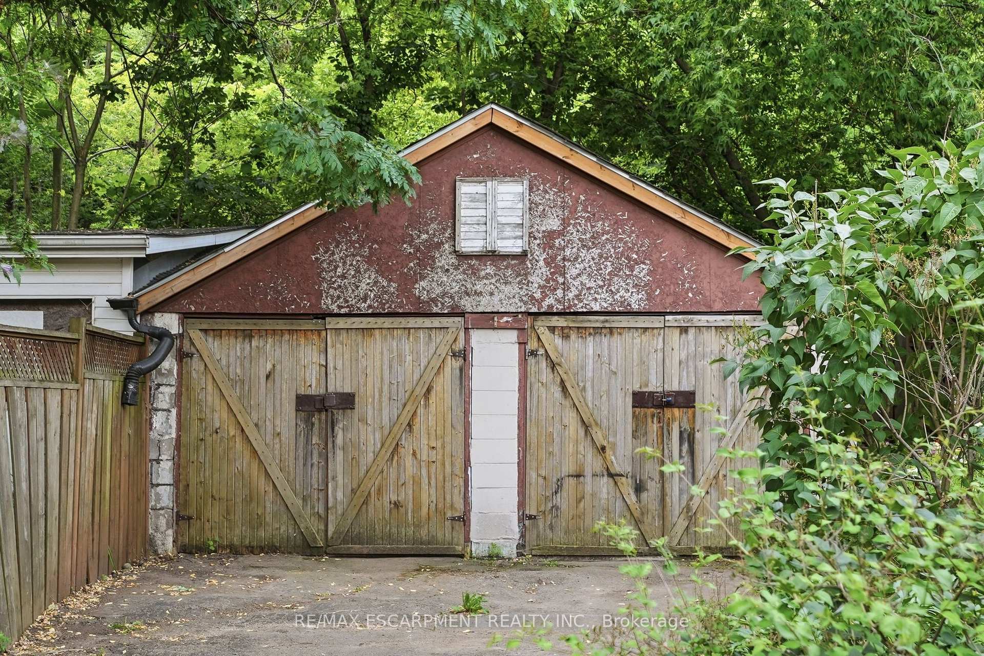 Photo 41 of 62 Alanson Street, Hamilton, Stinson — HOMEH