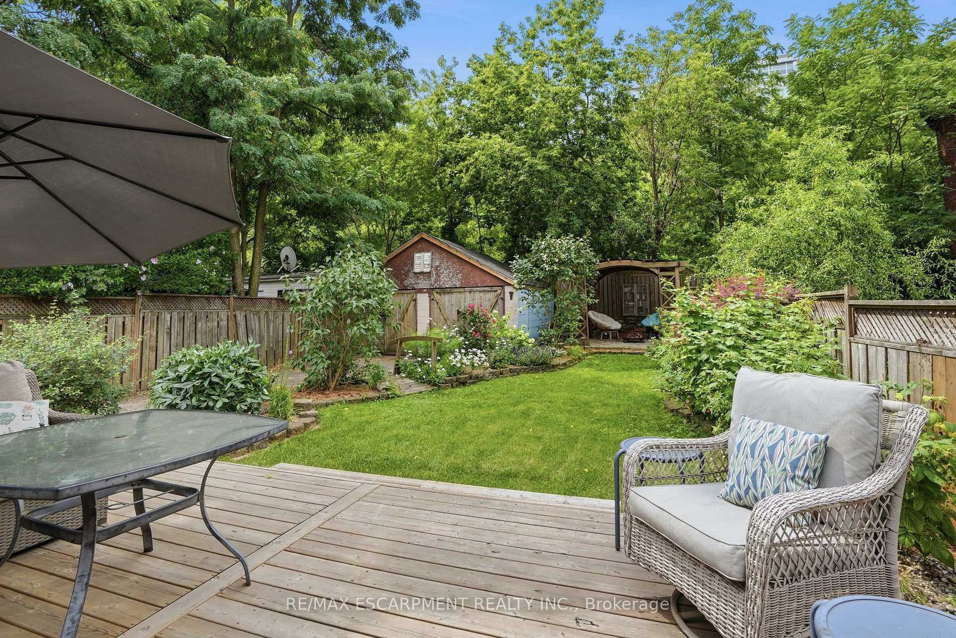 Photo 43 of 62 Alanson Street, Hamilton, Stinson — HOMEH