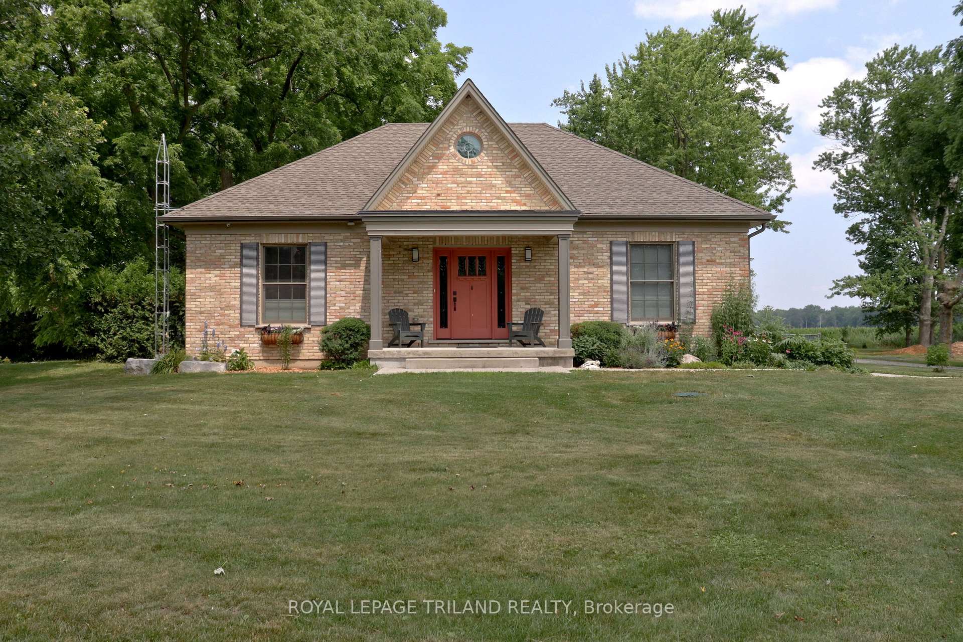 Photo 1 of 15796 Nine Mile Road, Middlesex Centre, Rural Middlesex Centre — HOMEH