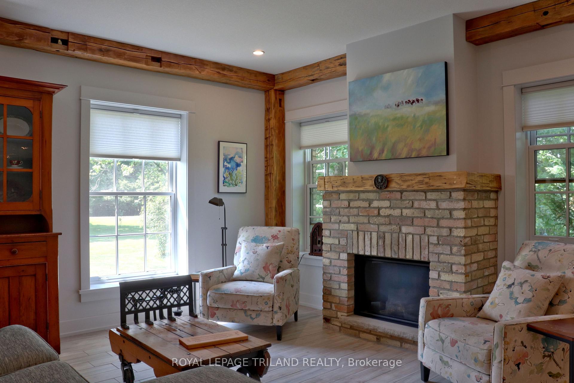 Photo 7 of 15796 Nine Mile Road, Middlesex Centre, Rural Middlesex Centre — HOMEH