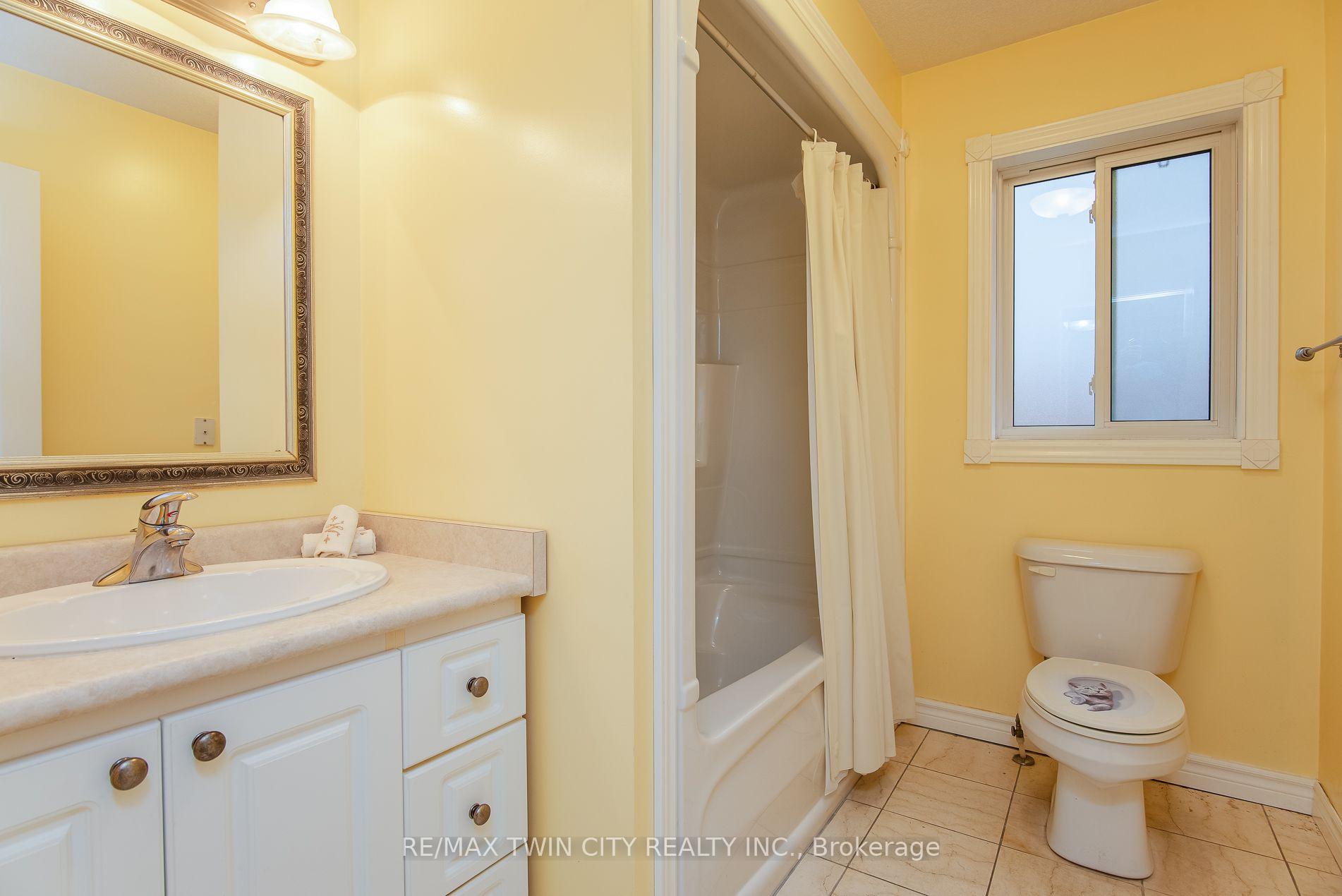 Photo 29 of 190 Laschinger Boulevard, Wilmot, New Hamburg — HOMEH