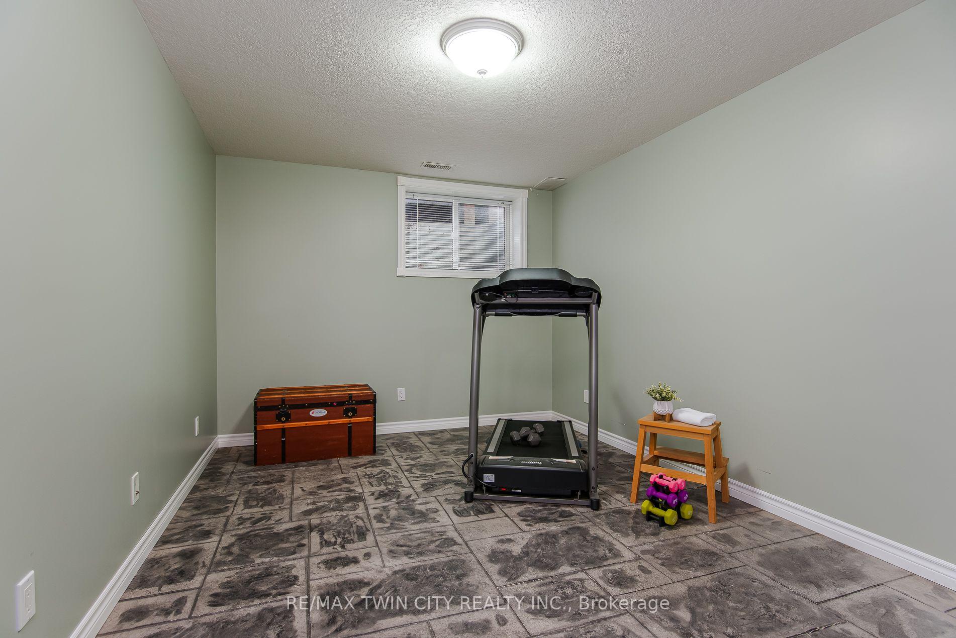 Photo 36 of 190 Laschinger Boulevard, Wilmot, New Hamburg — HOMEH