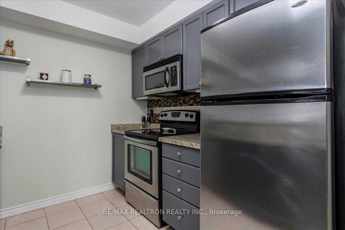 Photo 4 of Unit 3, 43 Coulter Street, Barrie, Sunnidale — HOMEH