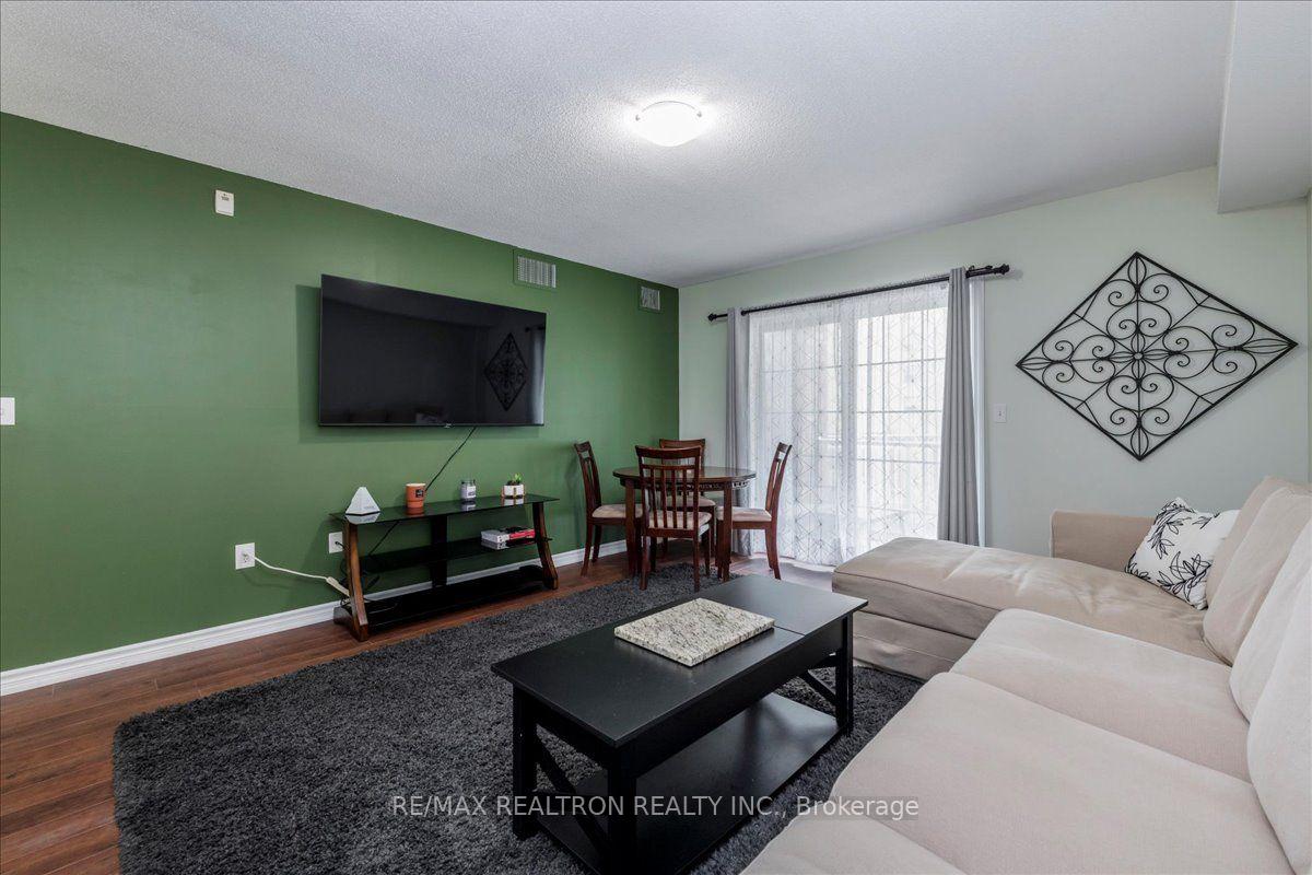 Photo 11 of Unit 3, 43 Coulter Street, Barrie, Sunnidale — HOMEH