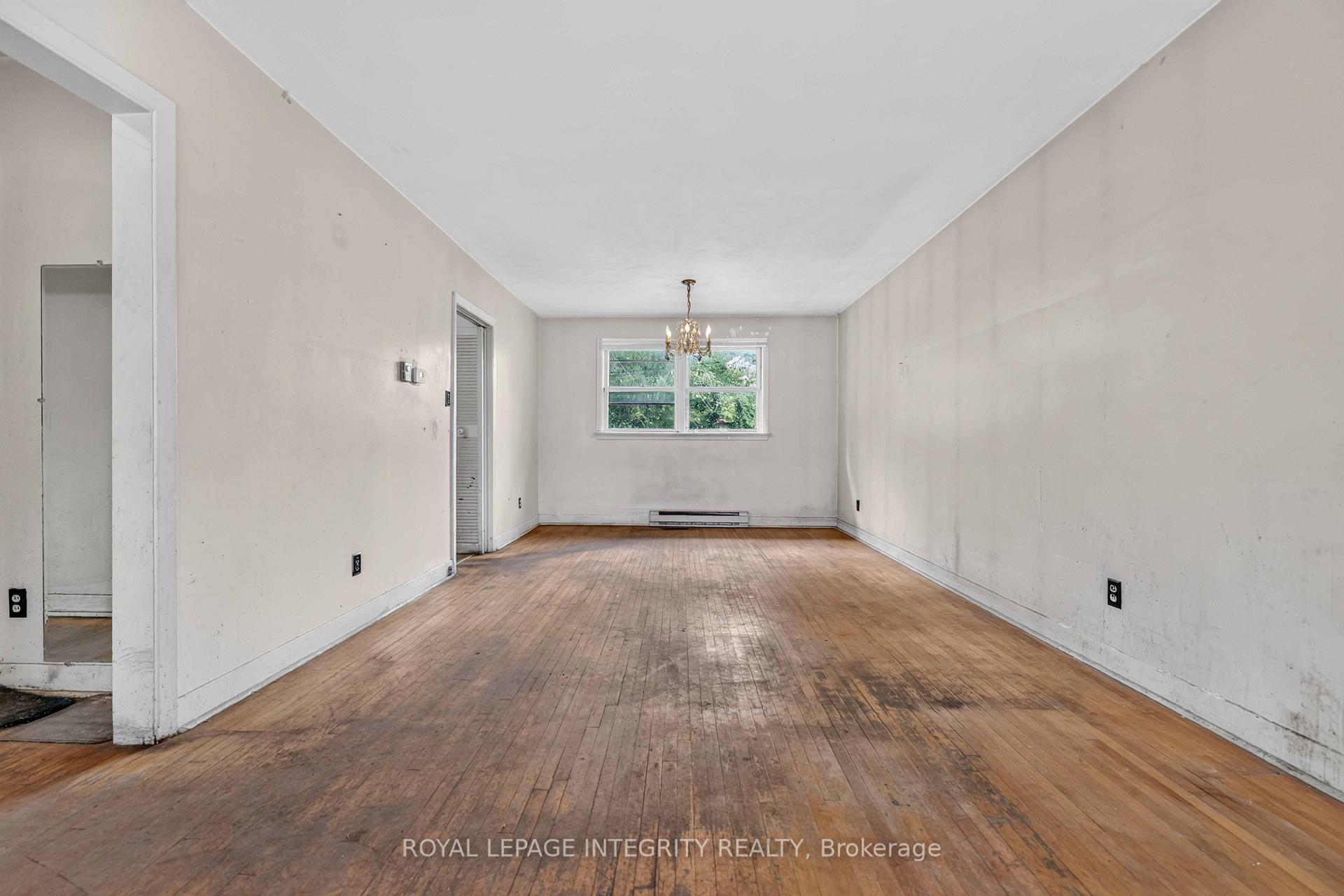 Photo 5 of 1274 Woodroffe Avenue, Ottawa, Kenson Park — HOMEH