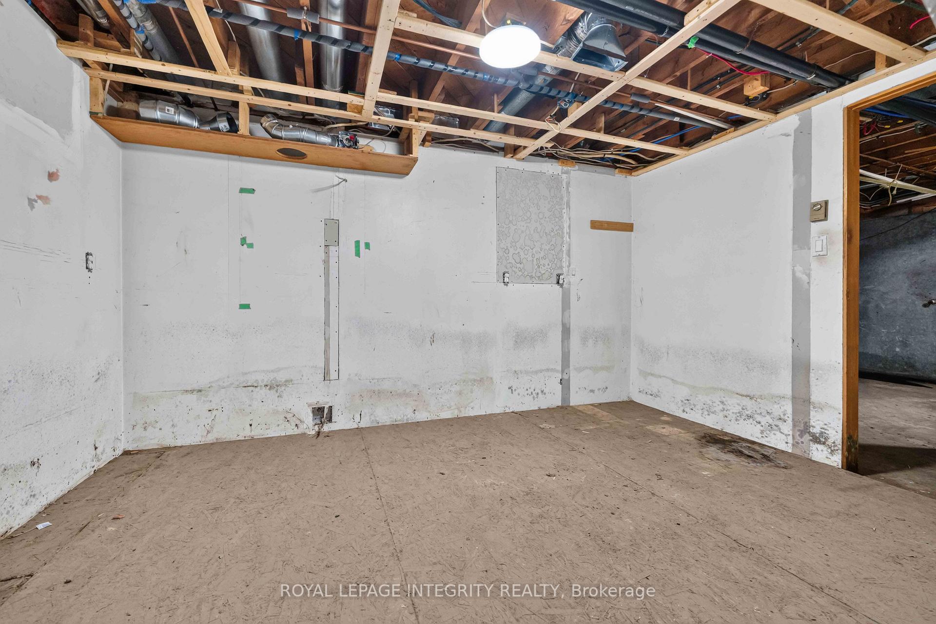 Photo 29 of 1274 Woodroffe Avenue, Ottawa, Kenson Park — HOMEH
