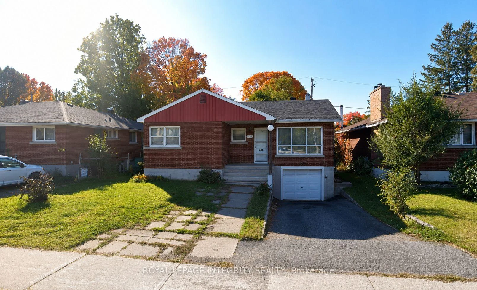 Photo 2 of 1274 Woodroffe Avenue, Ottawa, Kenson Park — HOMEH