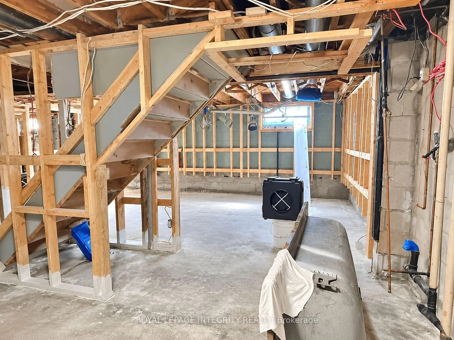 Photo 24 of 1274 Woodroffe Avenue, Ottawa, Kenson Park — HOMEH