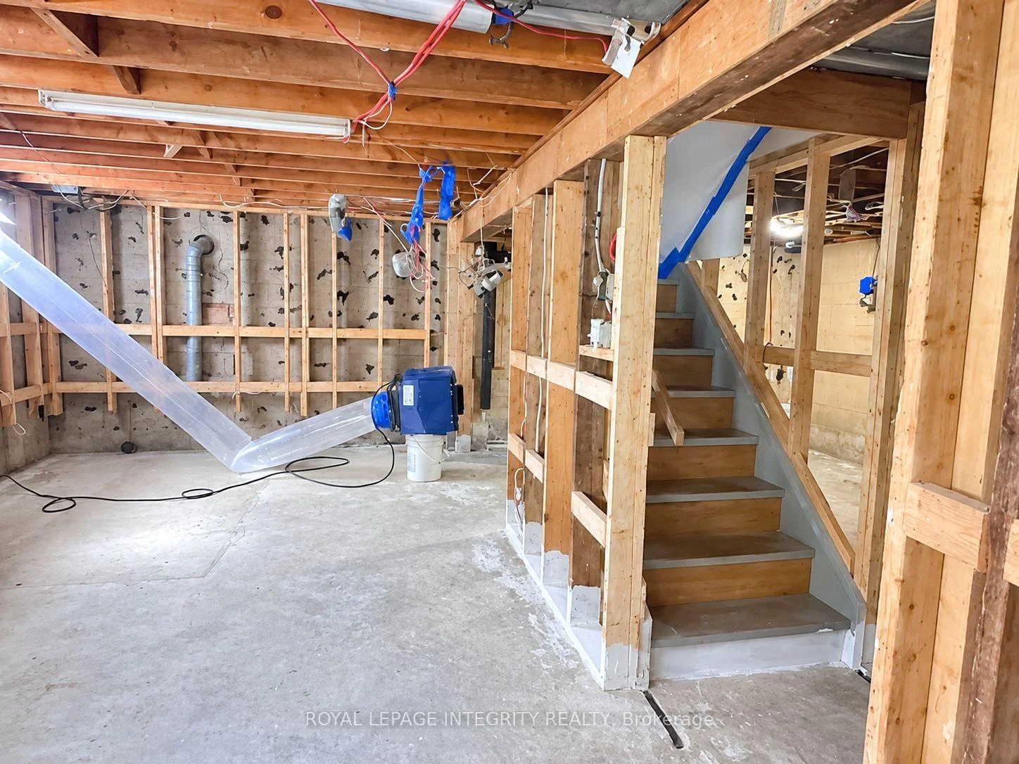 Photo 38 of 1274 Woodroffe Avenue, Ottawa, Kenson Park — HOMEH