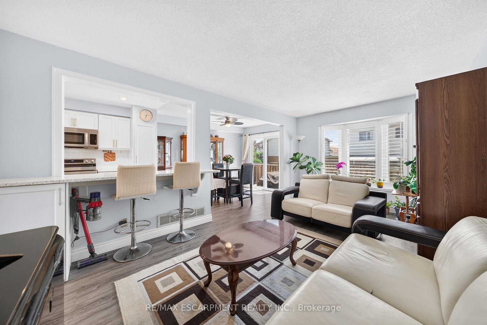 Photo 8 of Unit 27, 860 Rymal Road E, Hamilton, Allison — HOMEH