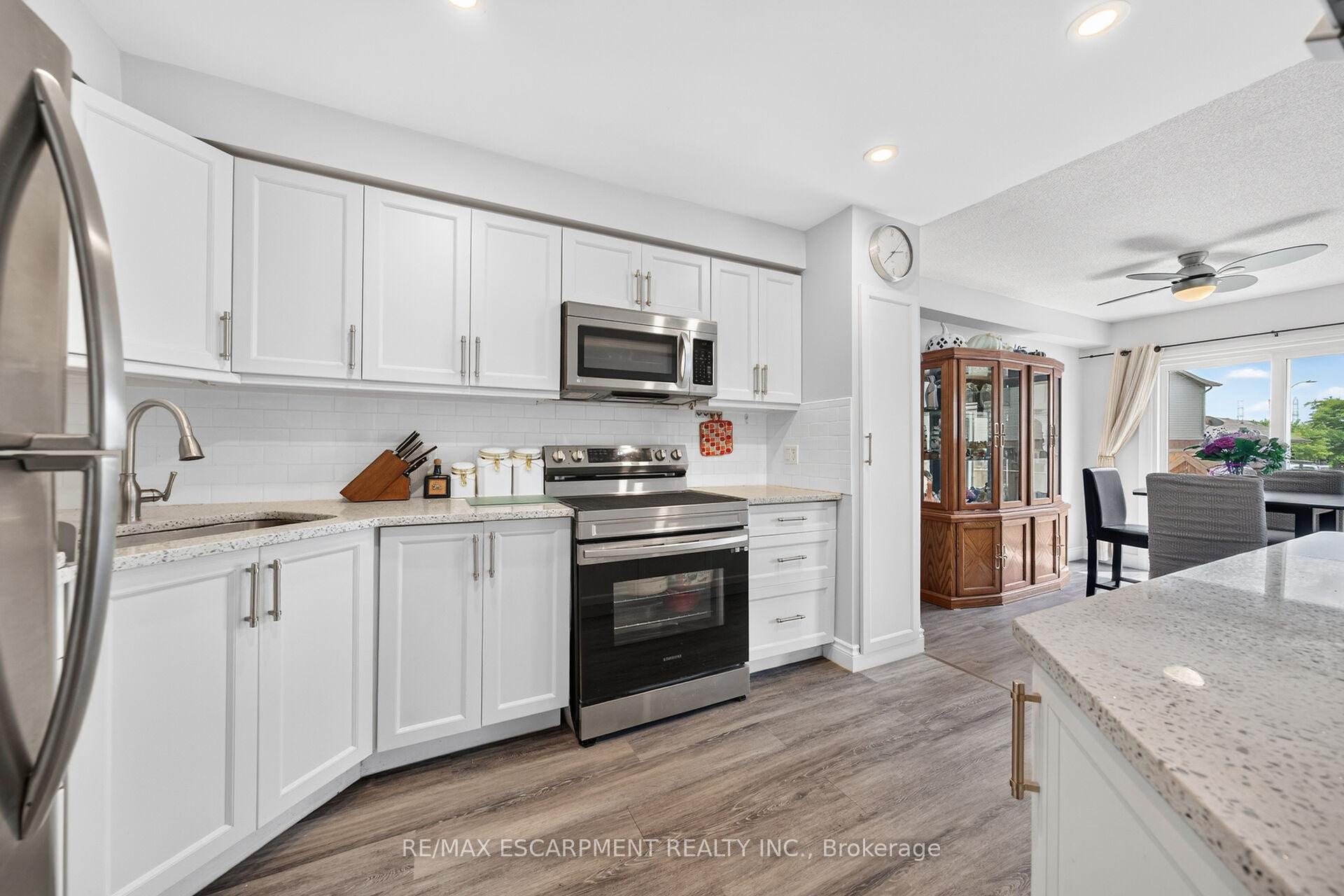 Photo 19 of Unit 27, 860 Rymal Road E, Hamilton, Allison — HOMEH