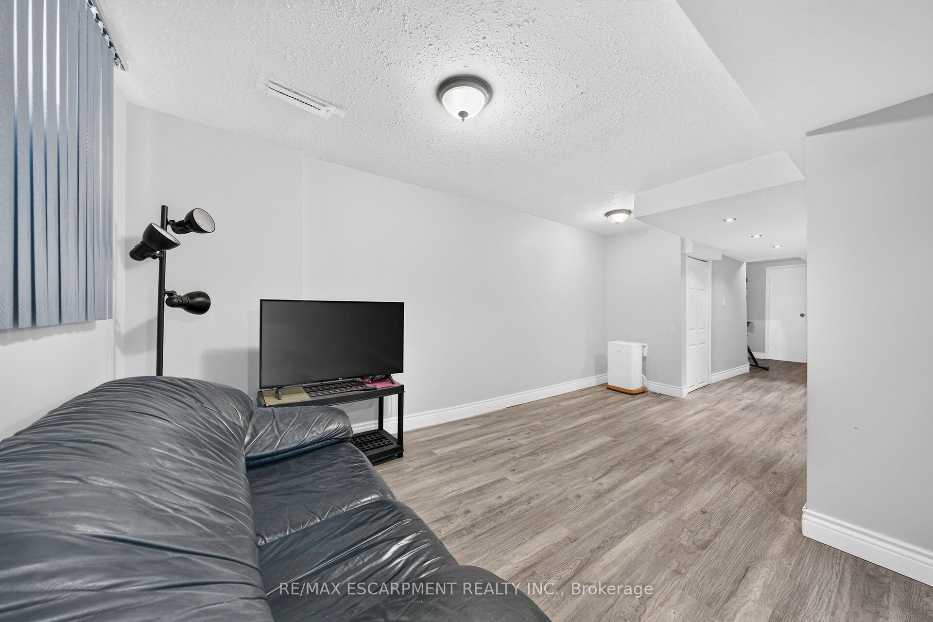 Photo 29 of Unit 27, 860 Rymal Road E, Hamilton, Allison — HOMEH