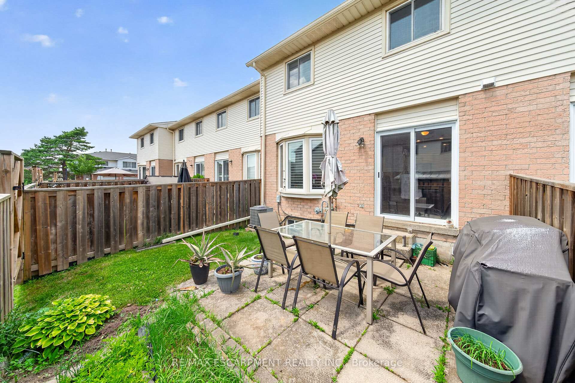 Photo 31 of Unit 27, 860 Rymal Road E, Hamilton, Allison — HOMEH