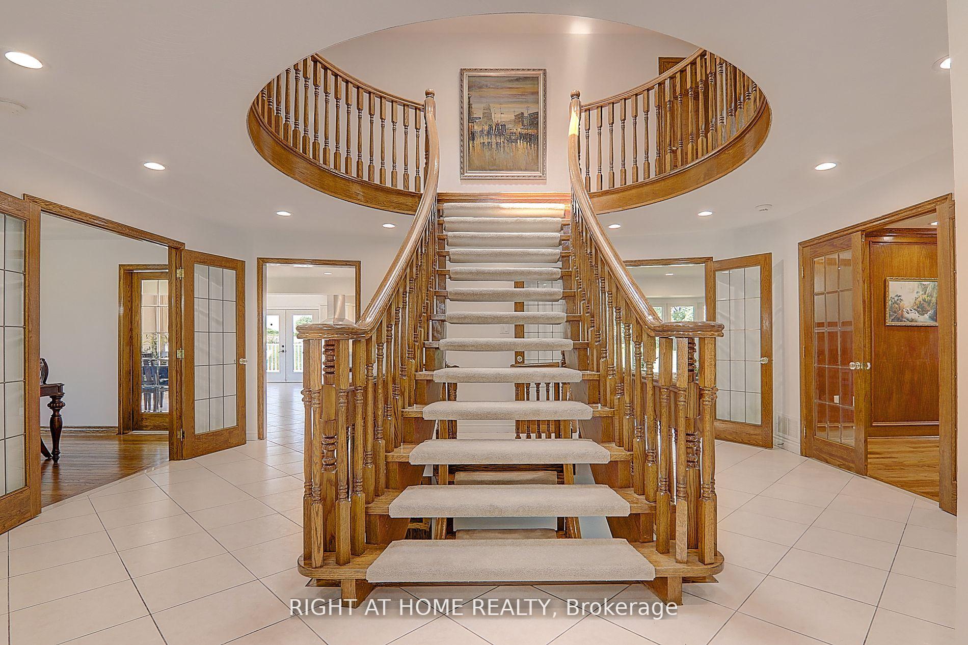 Photo 4 of 1008 Mount Albert Road, East Gwillimbury, Rural East Gwillimbury — HOMEH
